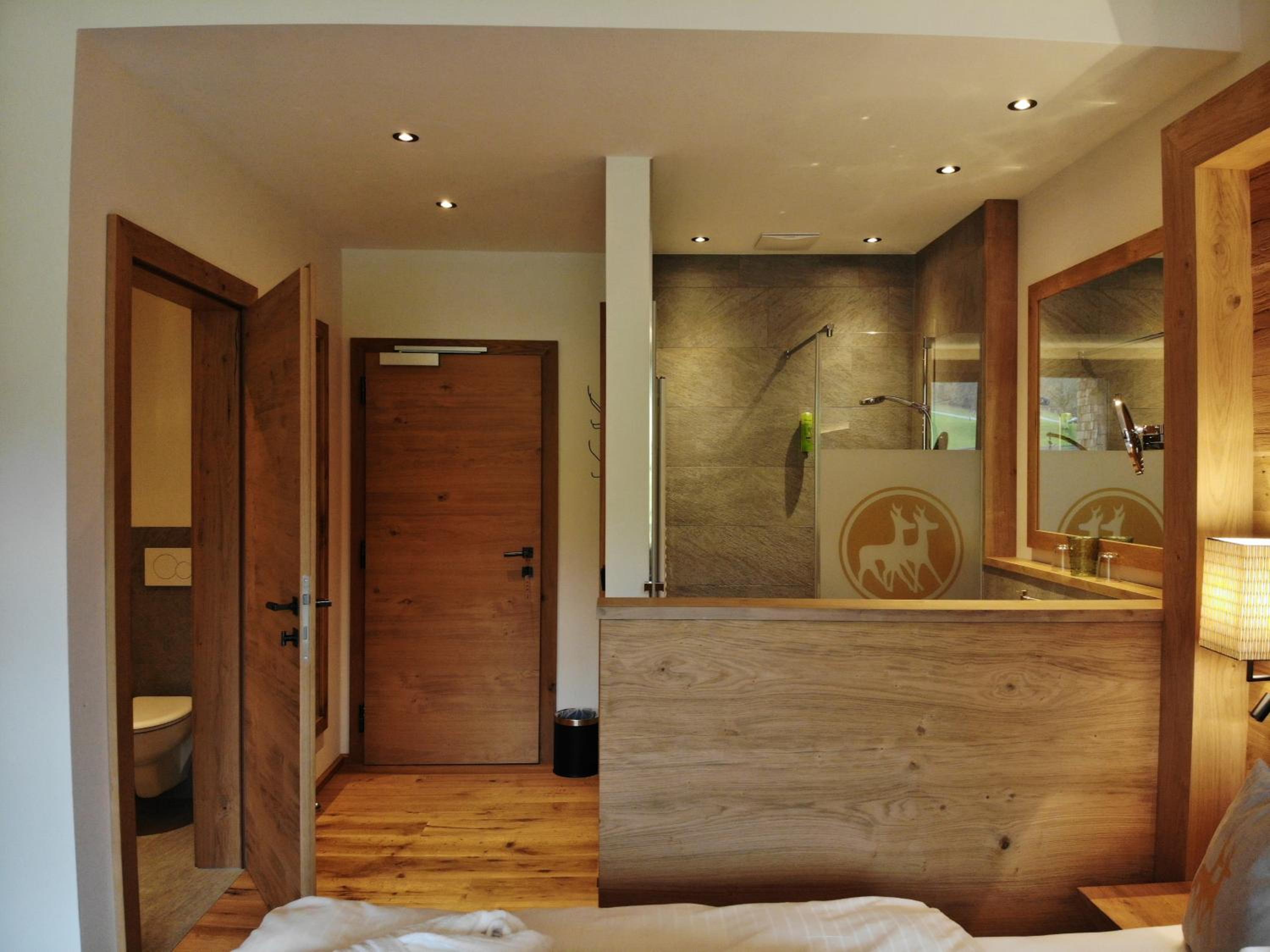 Double Room with Balcony photo 3