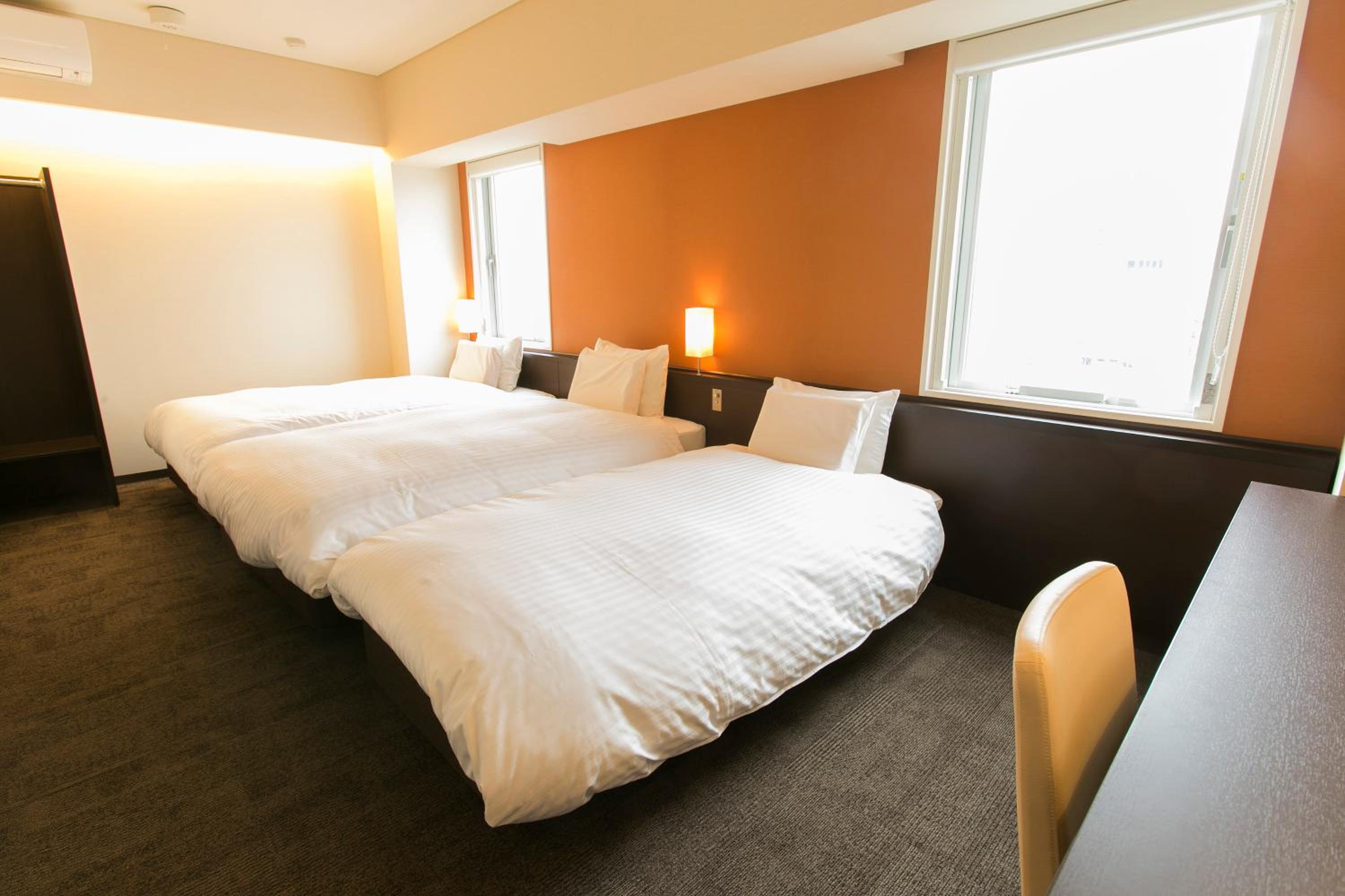 Triple Room - Non-Smoking photo 1
