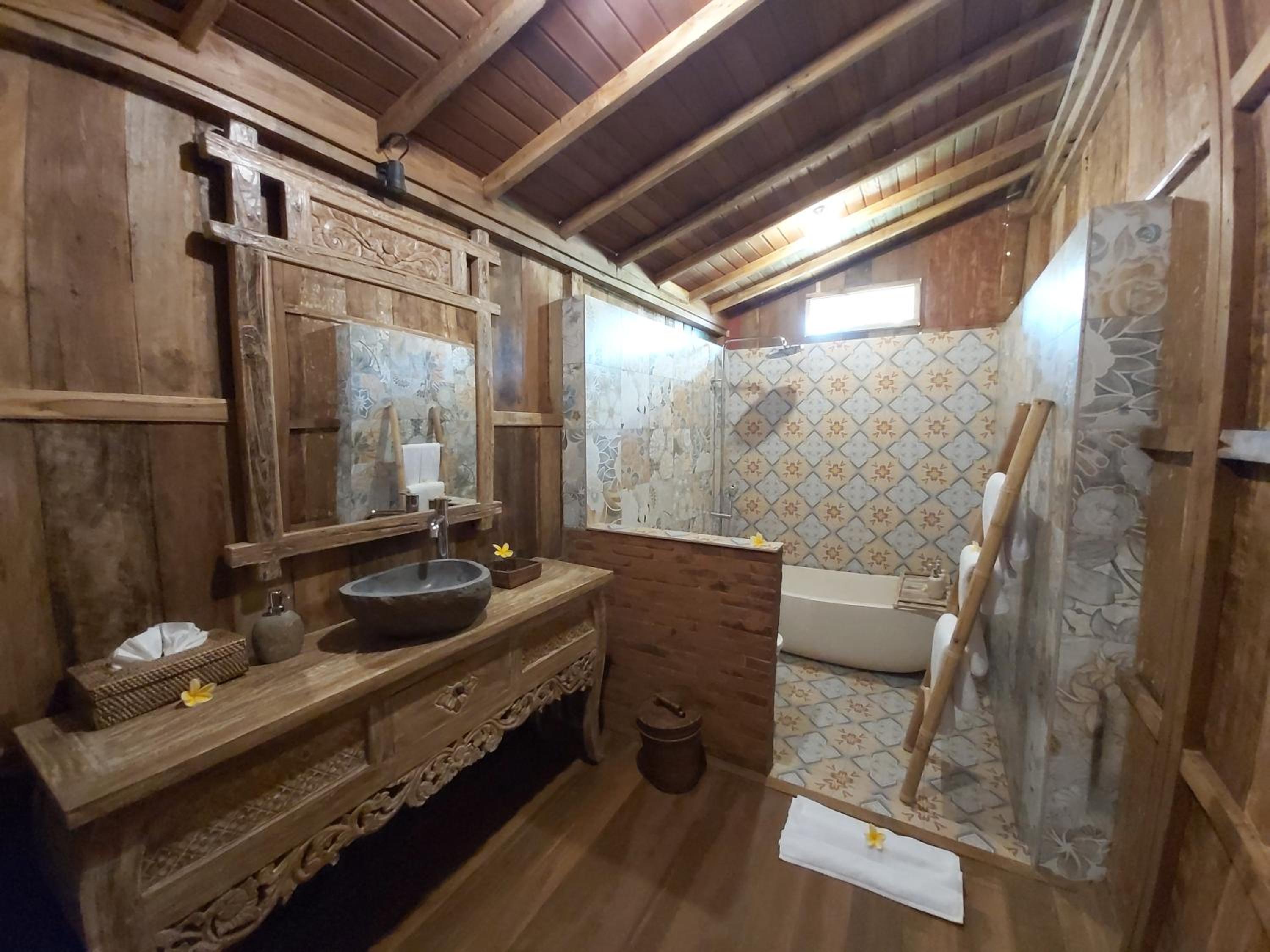 Deluxe Double or Twin Room - Photo 33