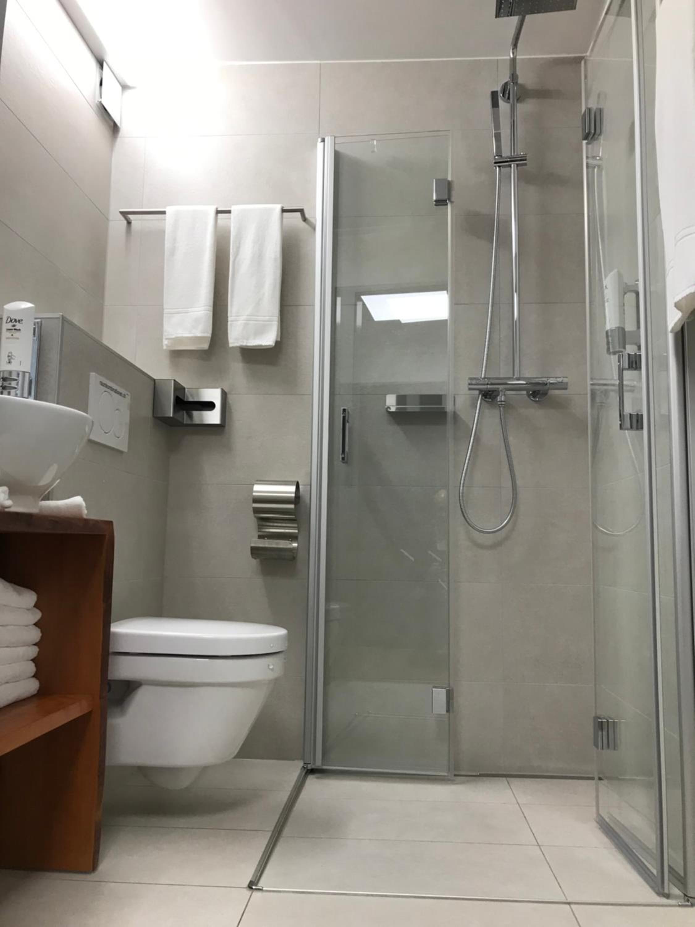 Single Room with Private External Bathroom photo 2