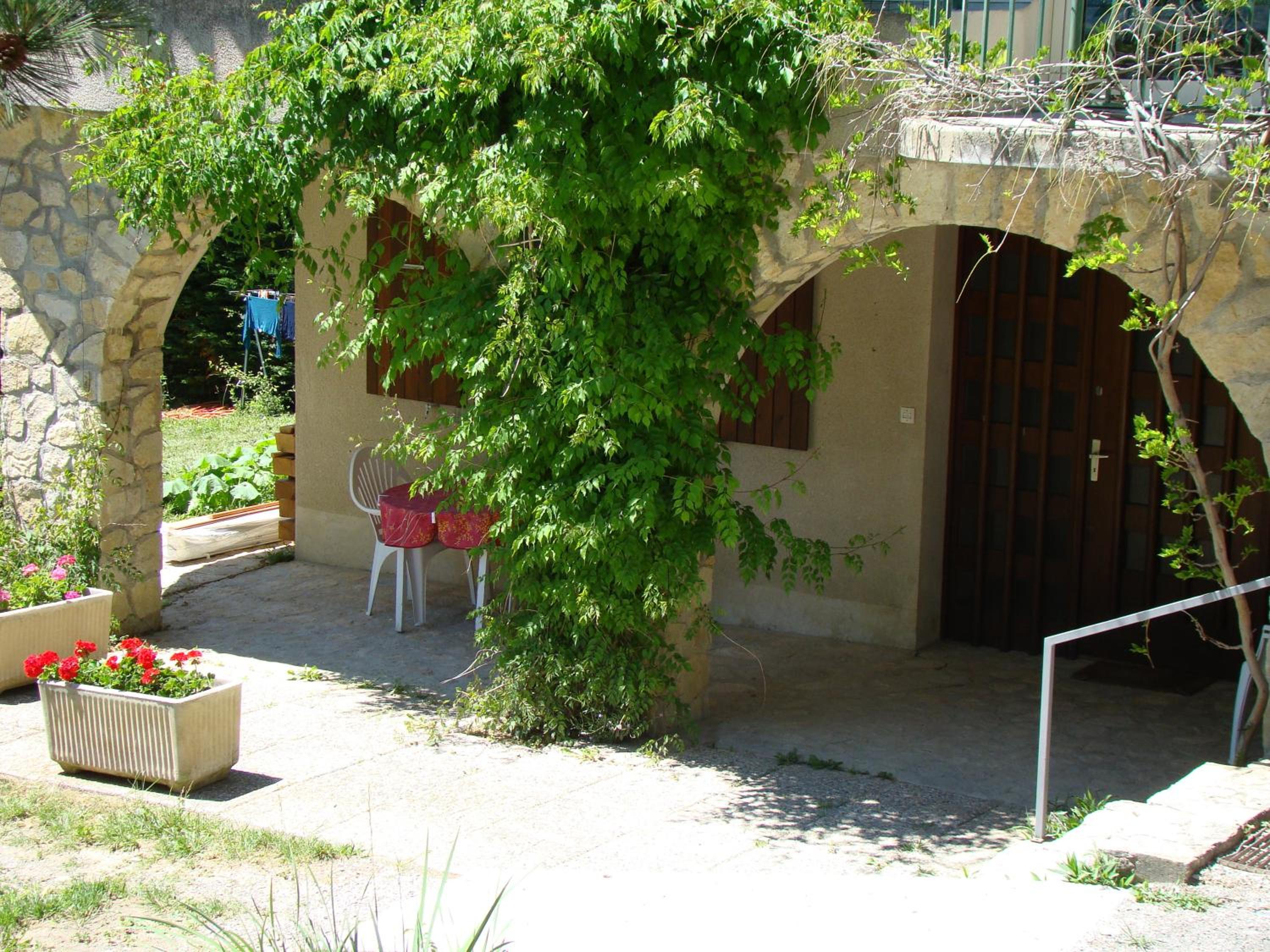 Apartment - Ground Floor photo 1