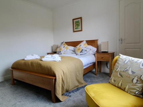 Double Room with En-Suite photo 3
