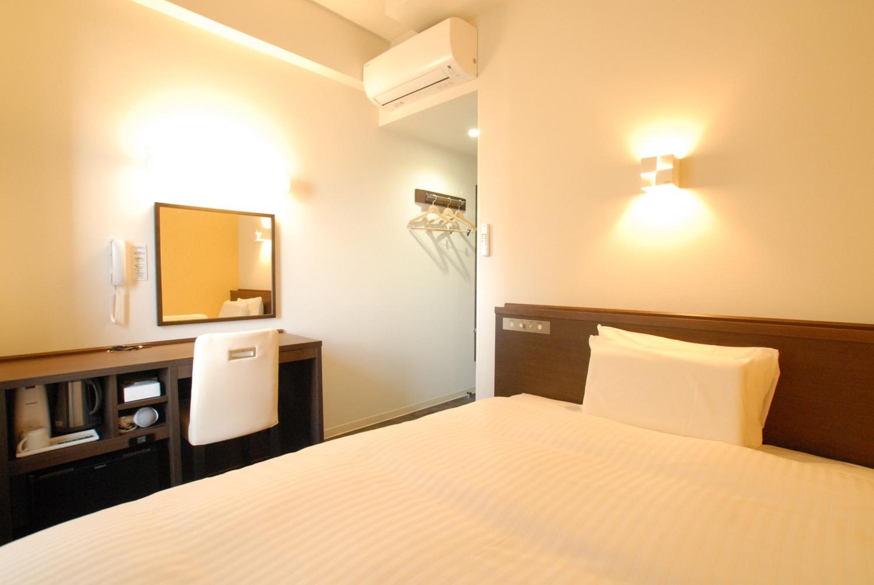 Double Room - Non-Smoking  - Photo 1