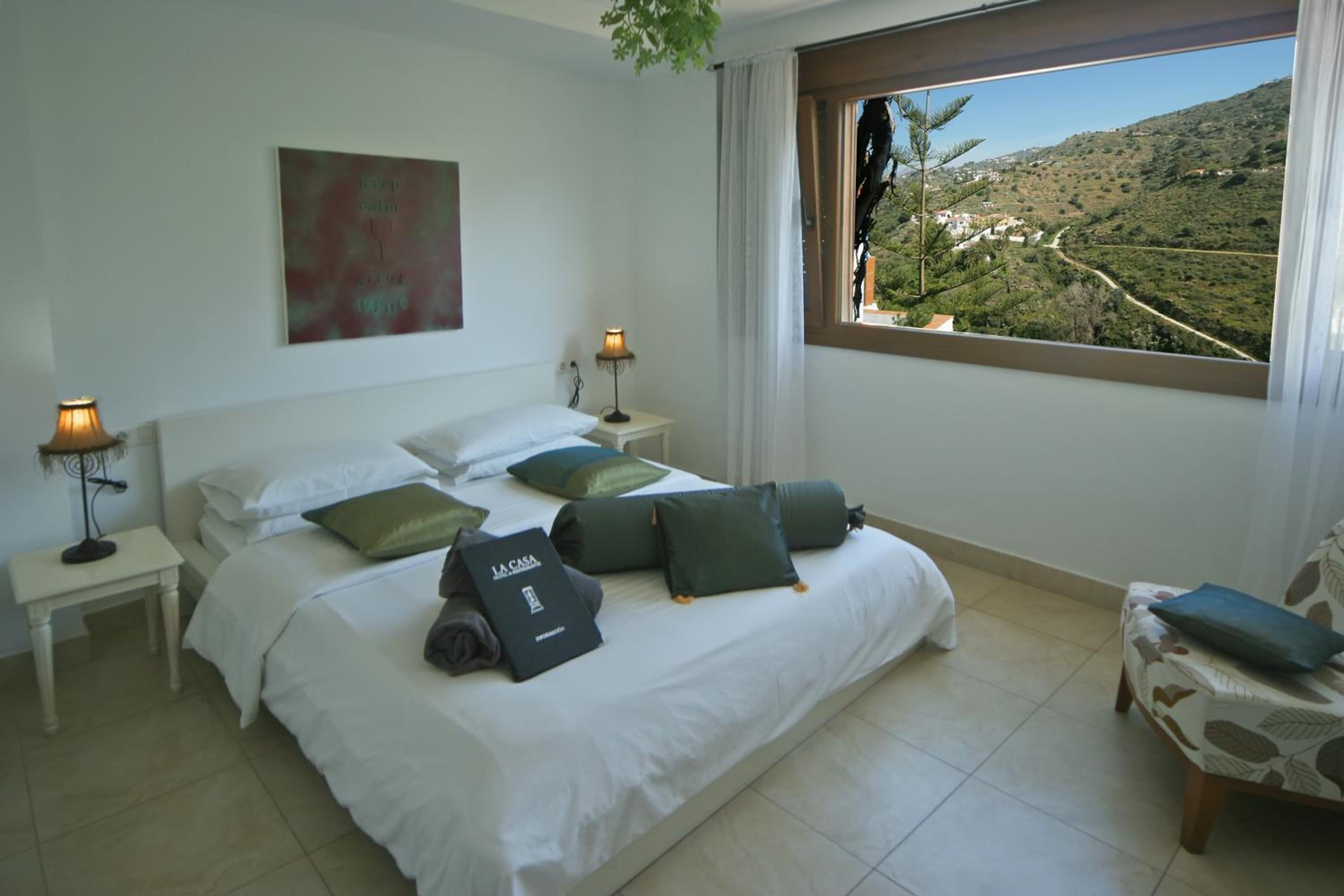 Double Room with Mountain View