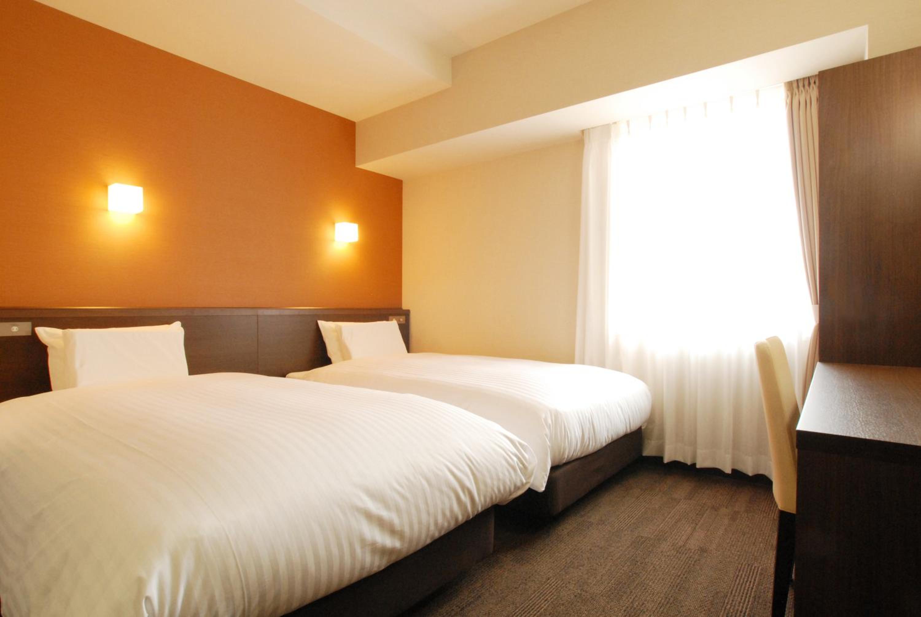 Standard Twin Room - Non-Smoking - Photo 1