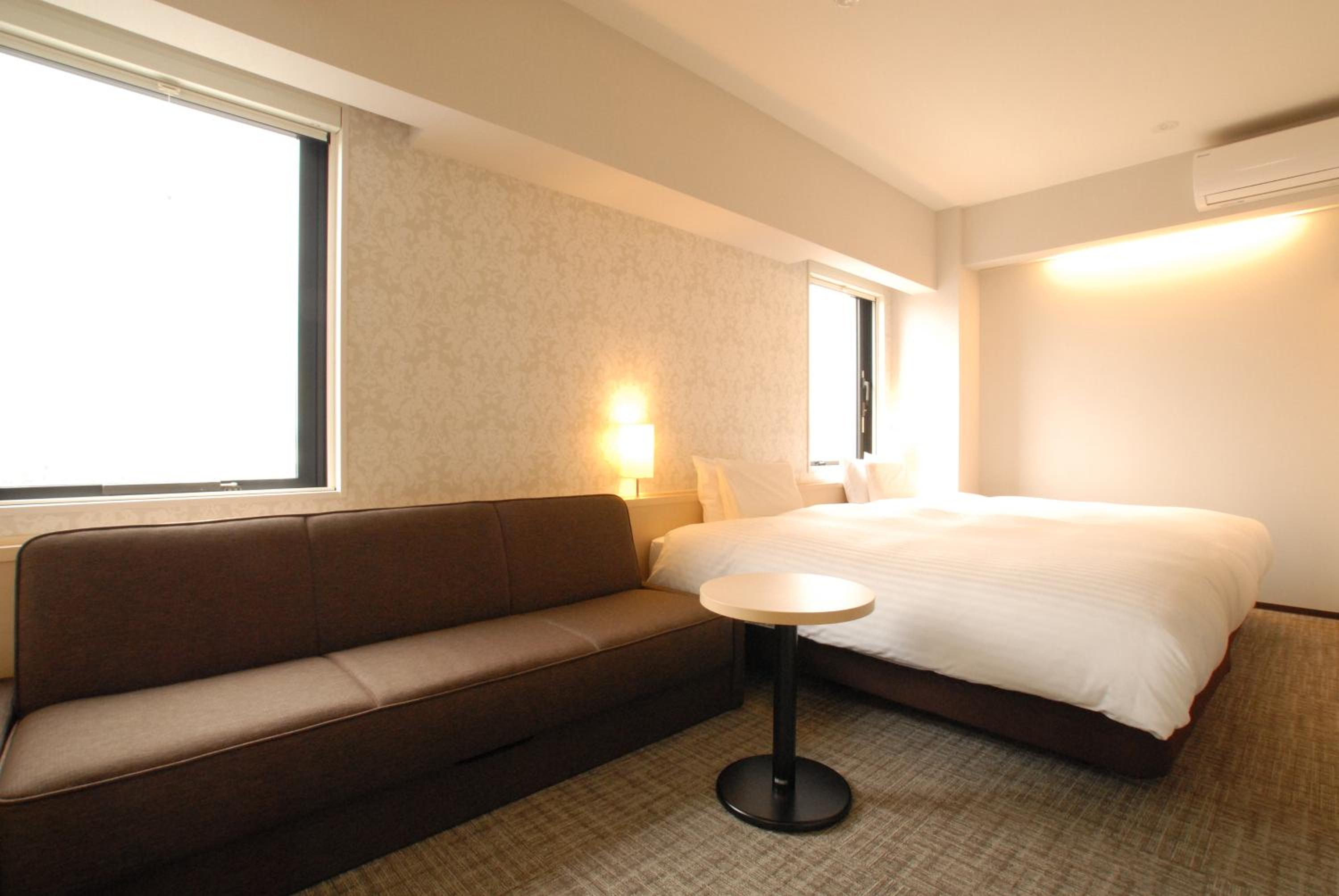 Deluxe Twin Room - Non-Smoking photo 1