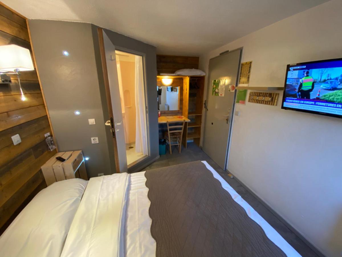 Double Room - 1 or 2 People photo 1
