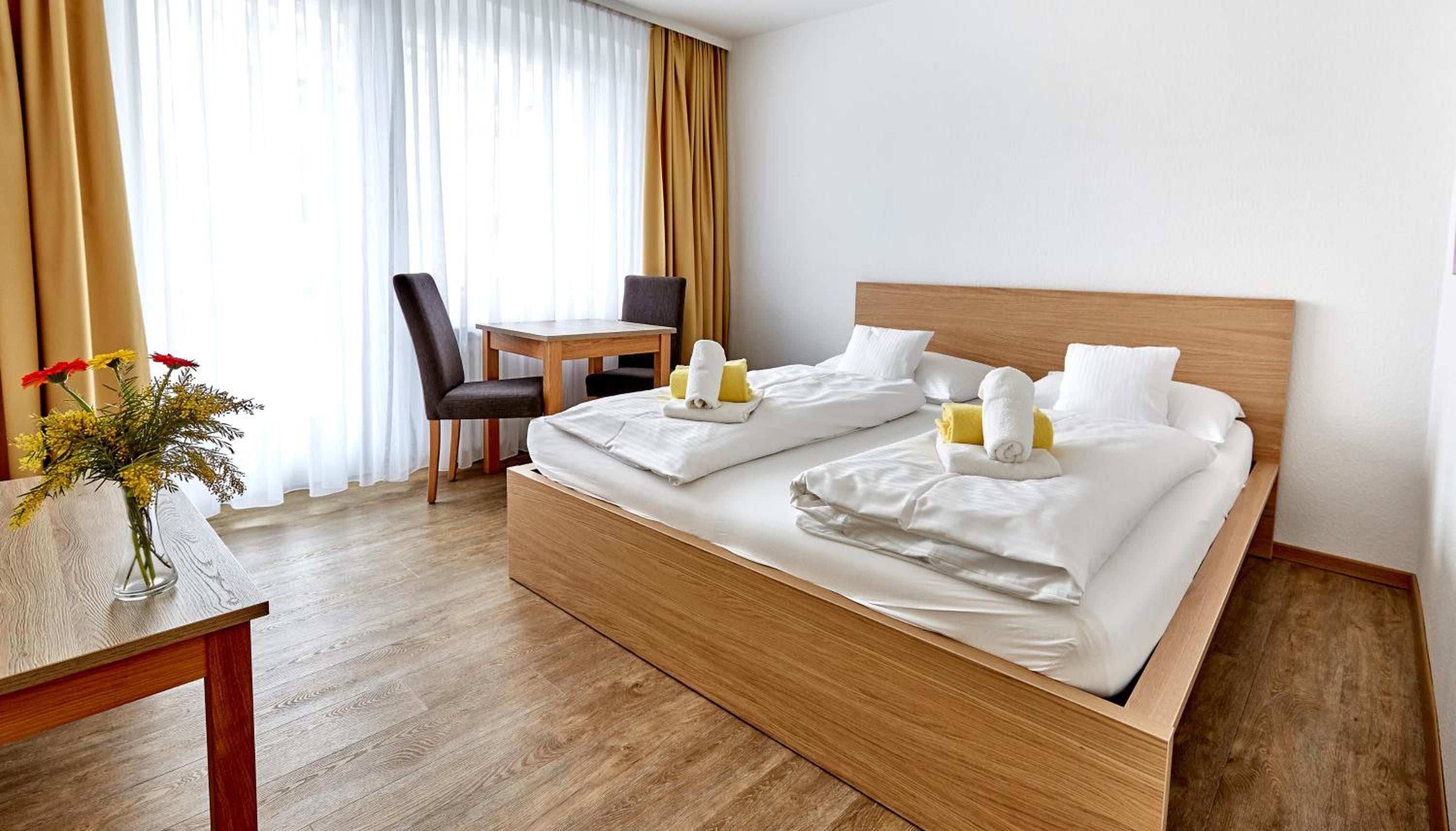 Two-Bedroom Suite - Photo 11