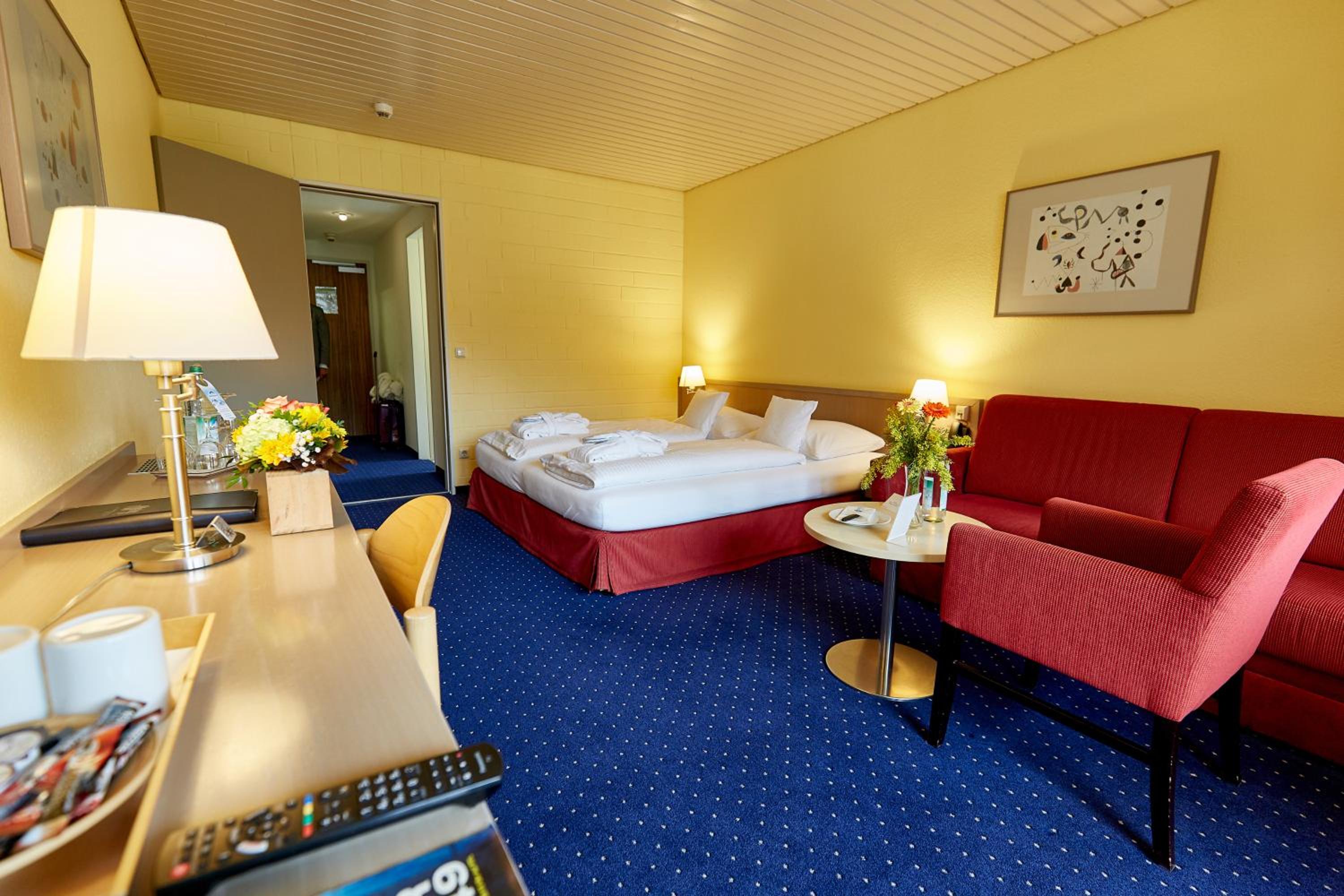 Superior Deluxe Room - Photo 6