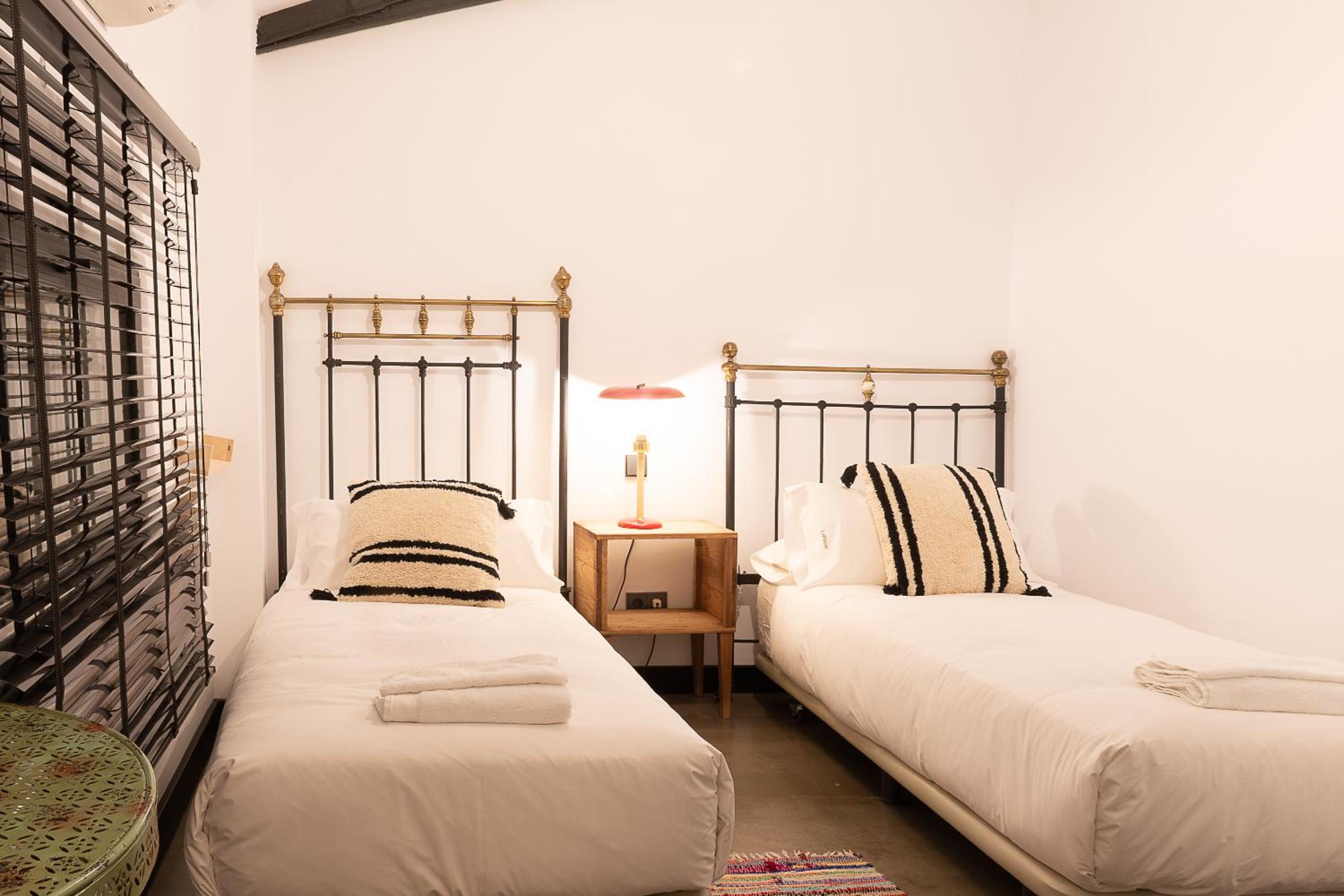 Habitación Doble con Baño Privado