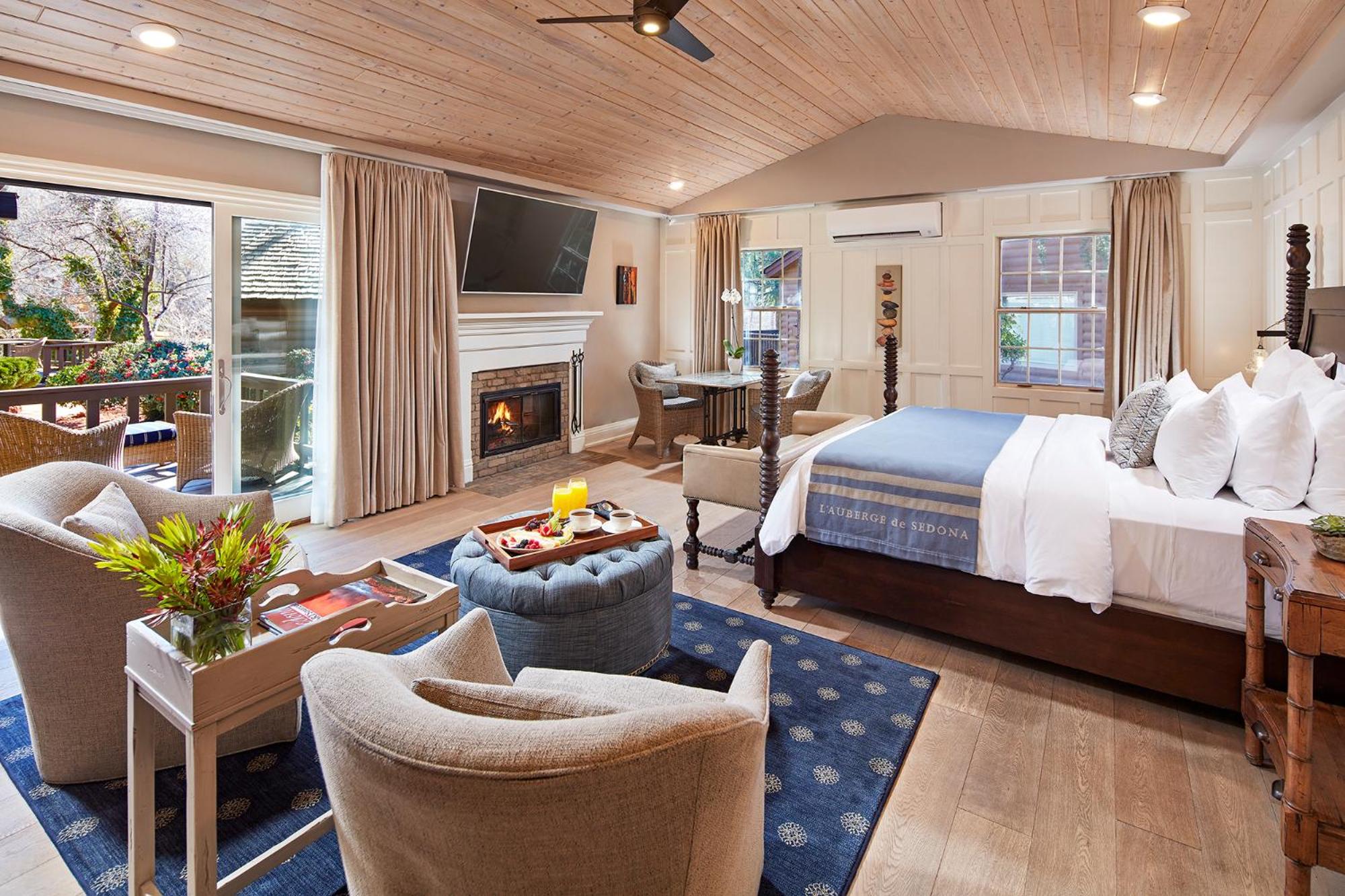 Cottage with Garden View - Photo 4