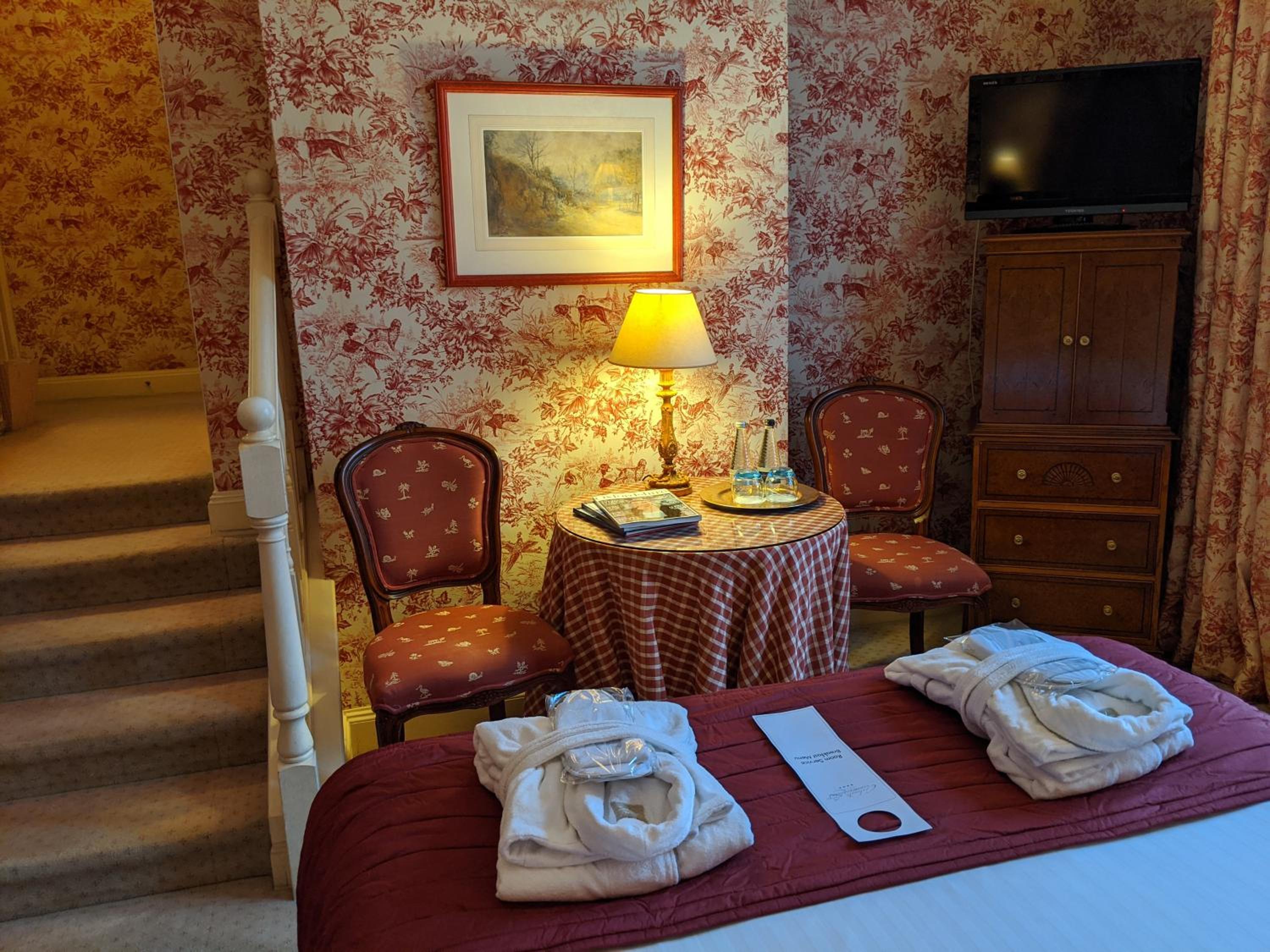 Featured Executive Room - Photo 1