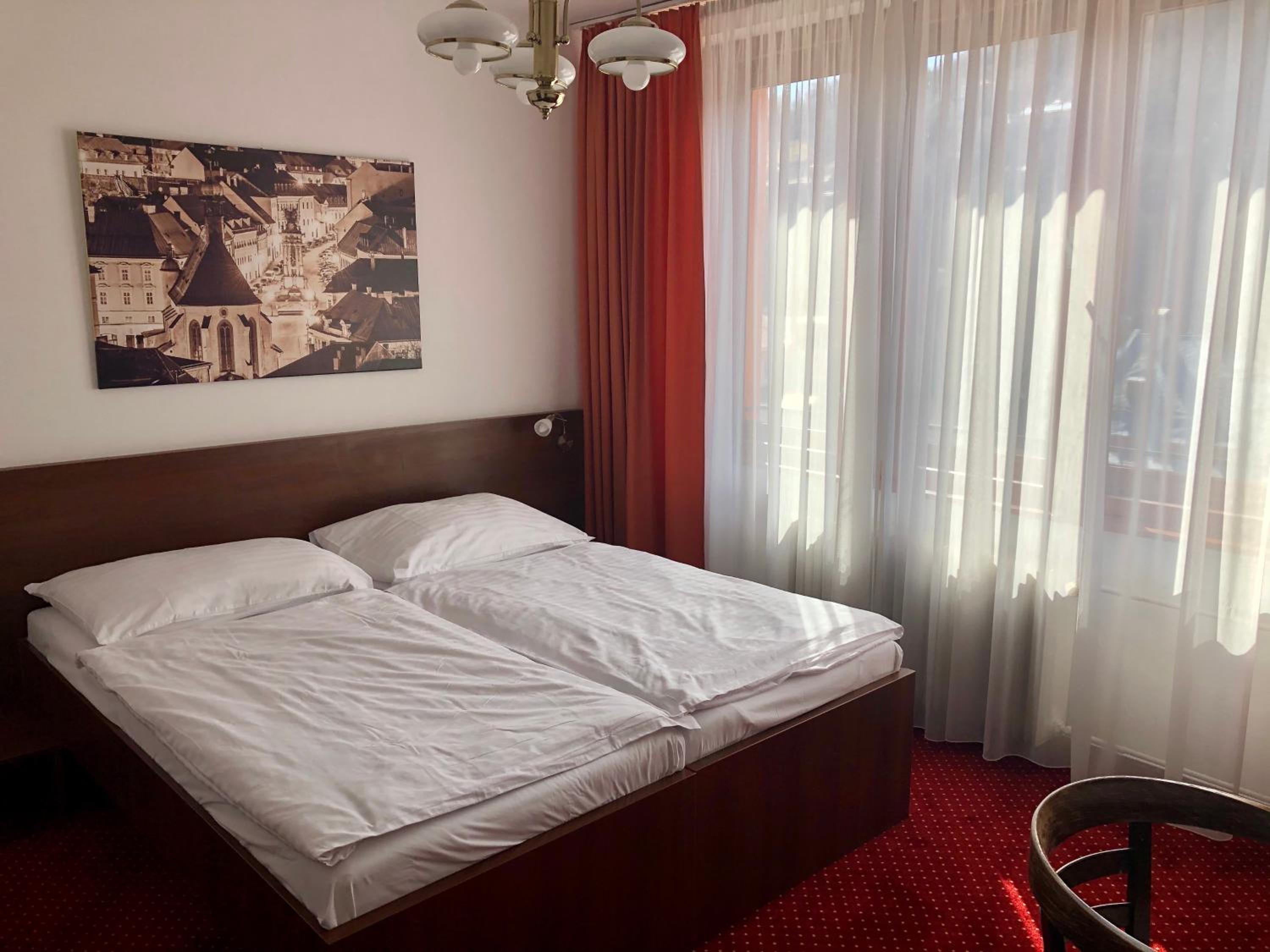 Classic Double Room - Photo 4
