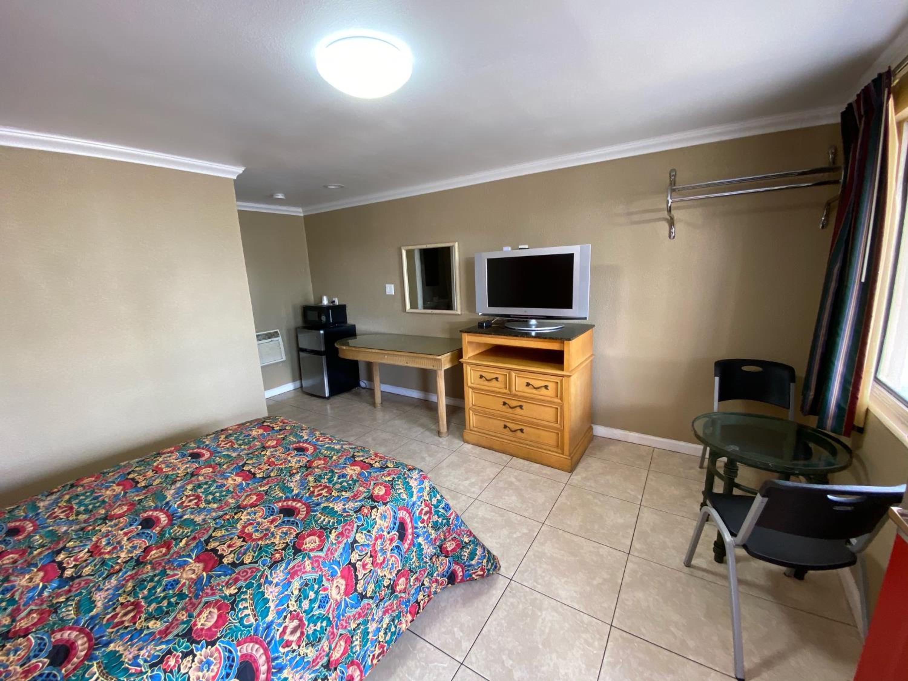 Economy Single Room photo 1