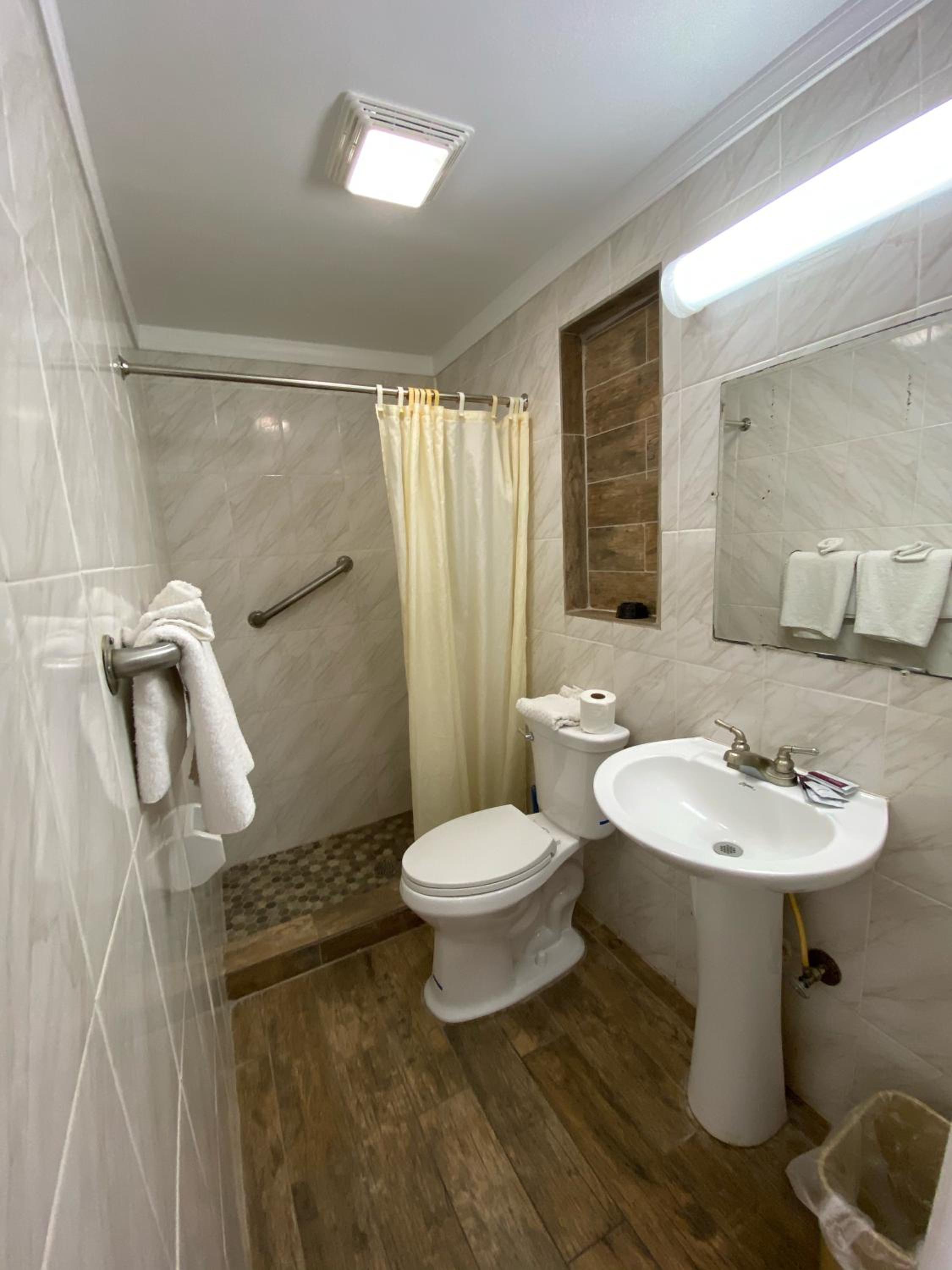 Economy Single Room photo 2
