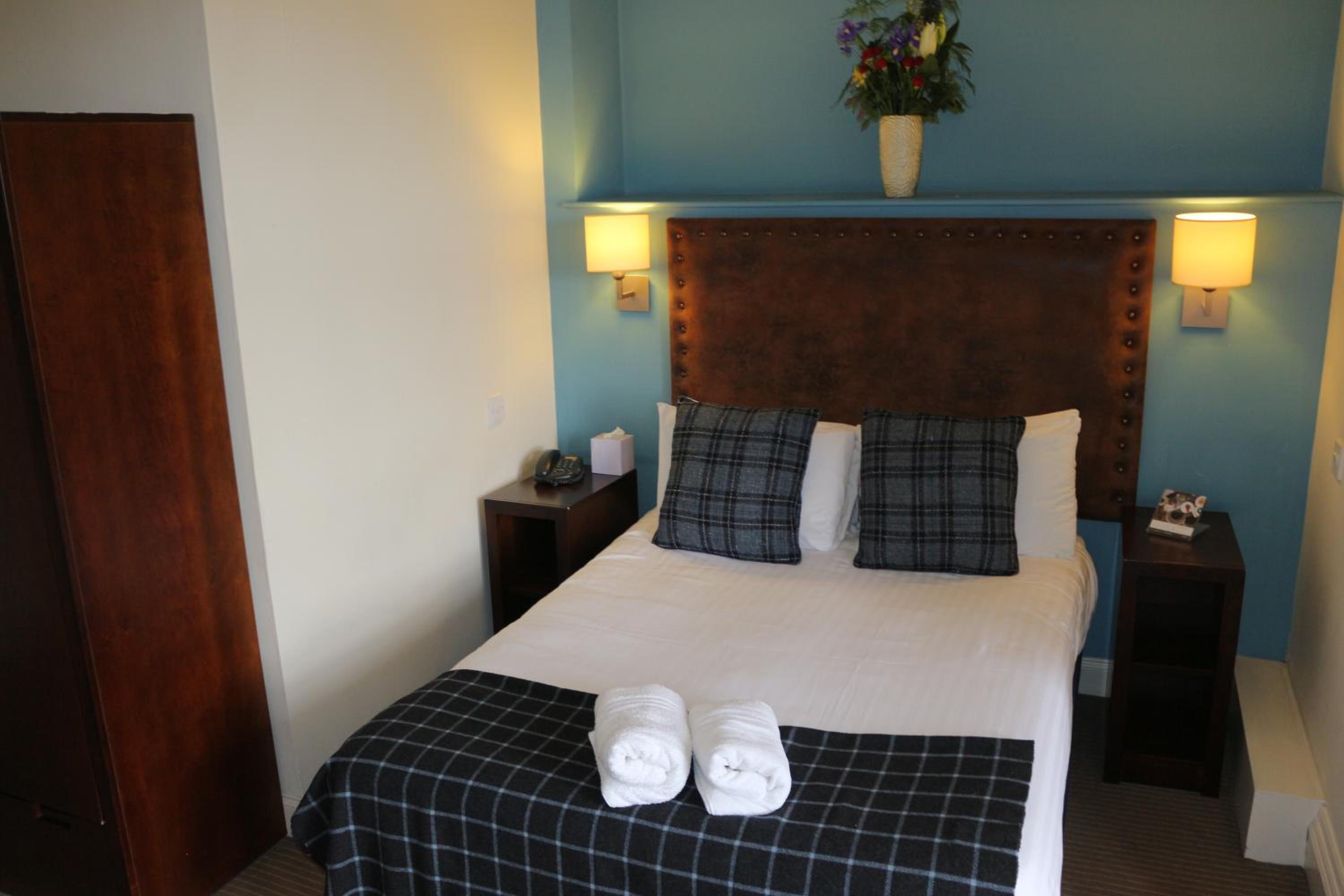 Double Room - Photo 14