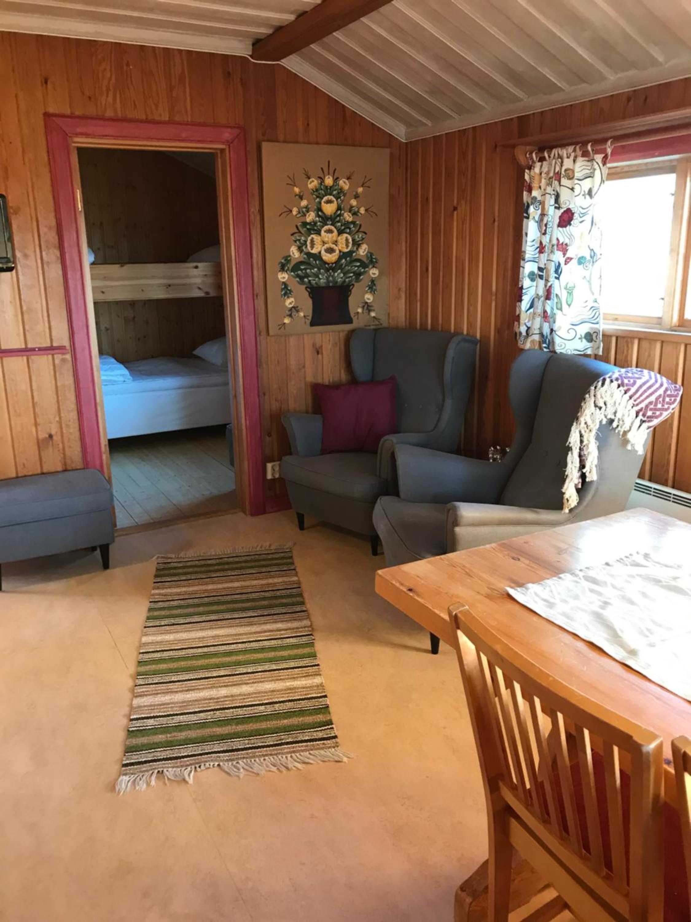 Two-Bedroom House photo 2