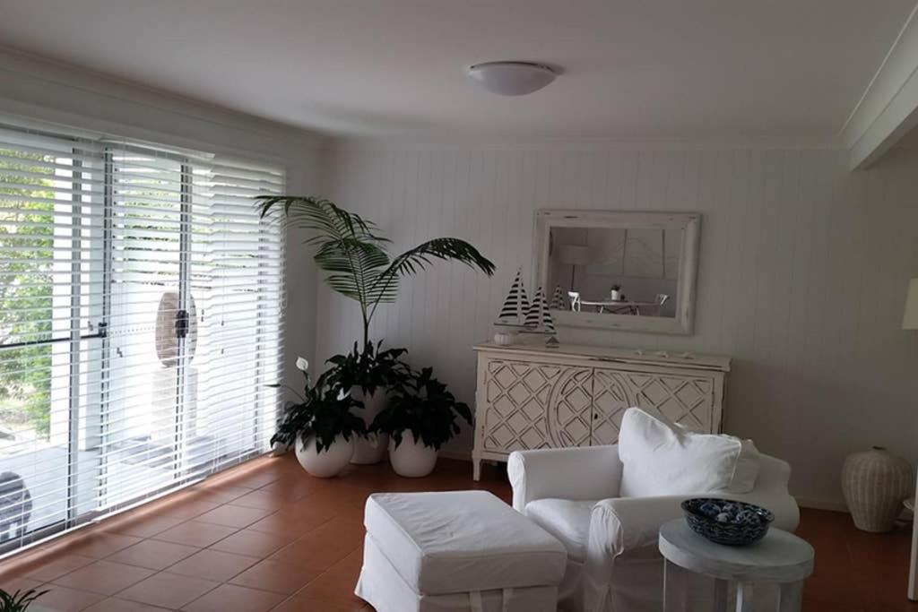 One-Bedroom Apartment - Photo 8
