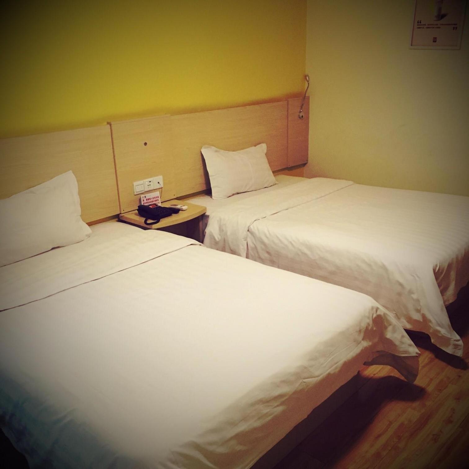 Comfortable Twin Room photo 1