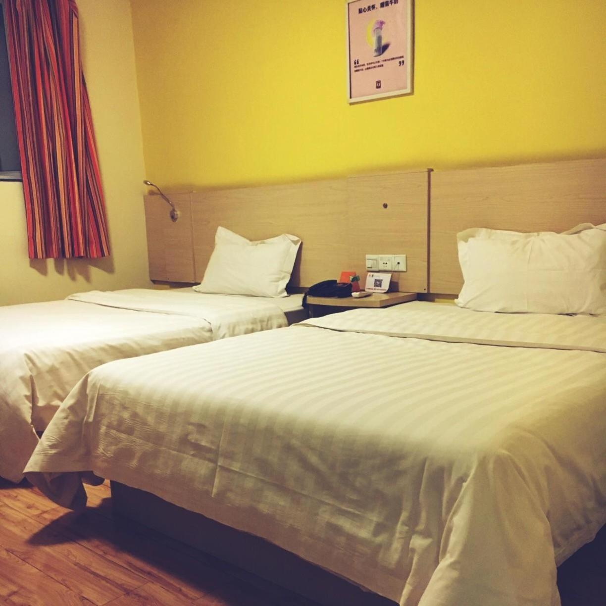 Comfortable Twin Room photo 3