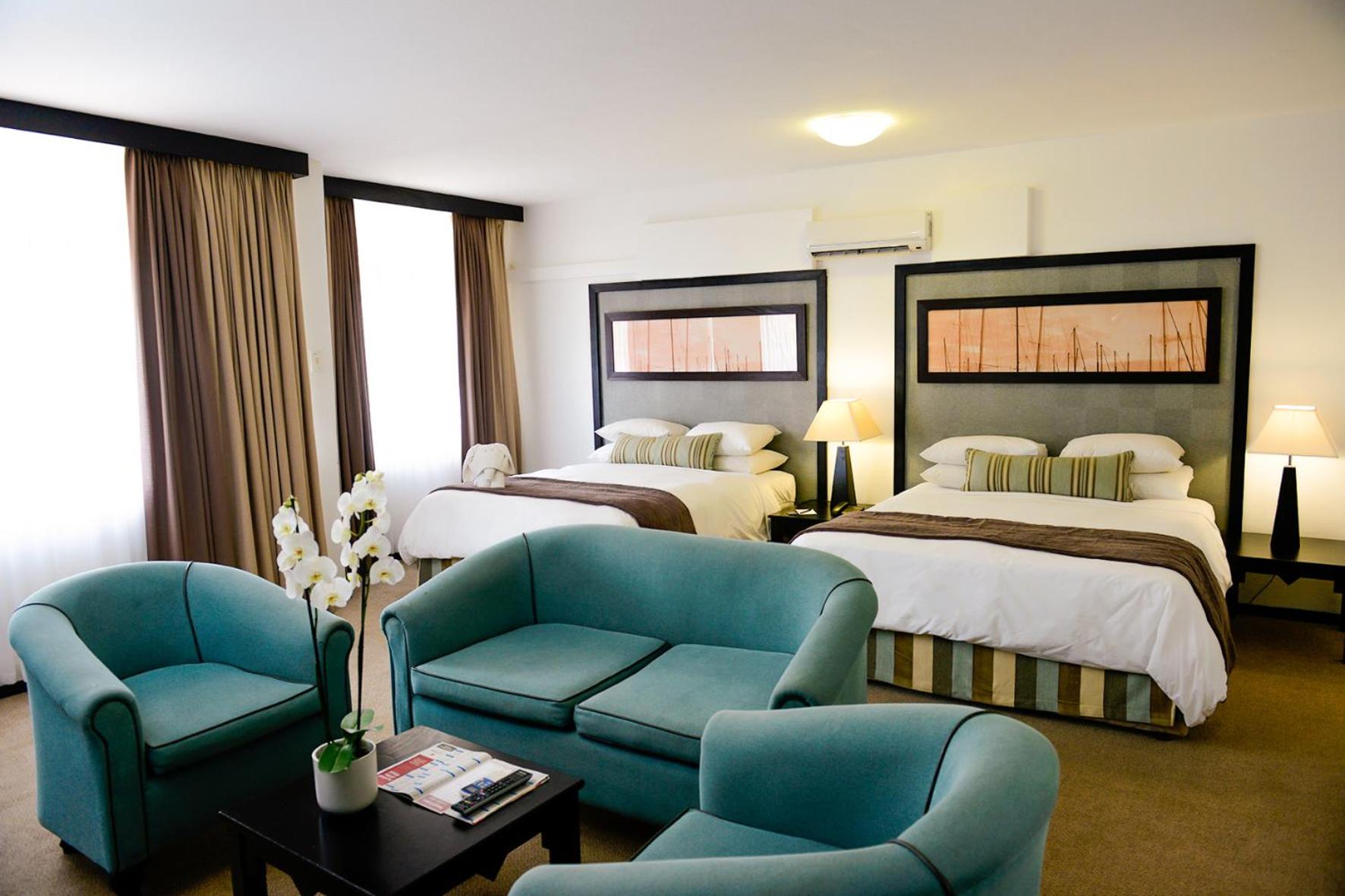 Deluxe Queen Room photo 2