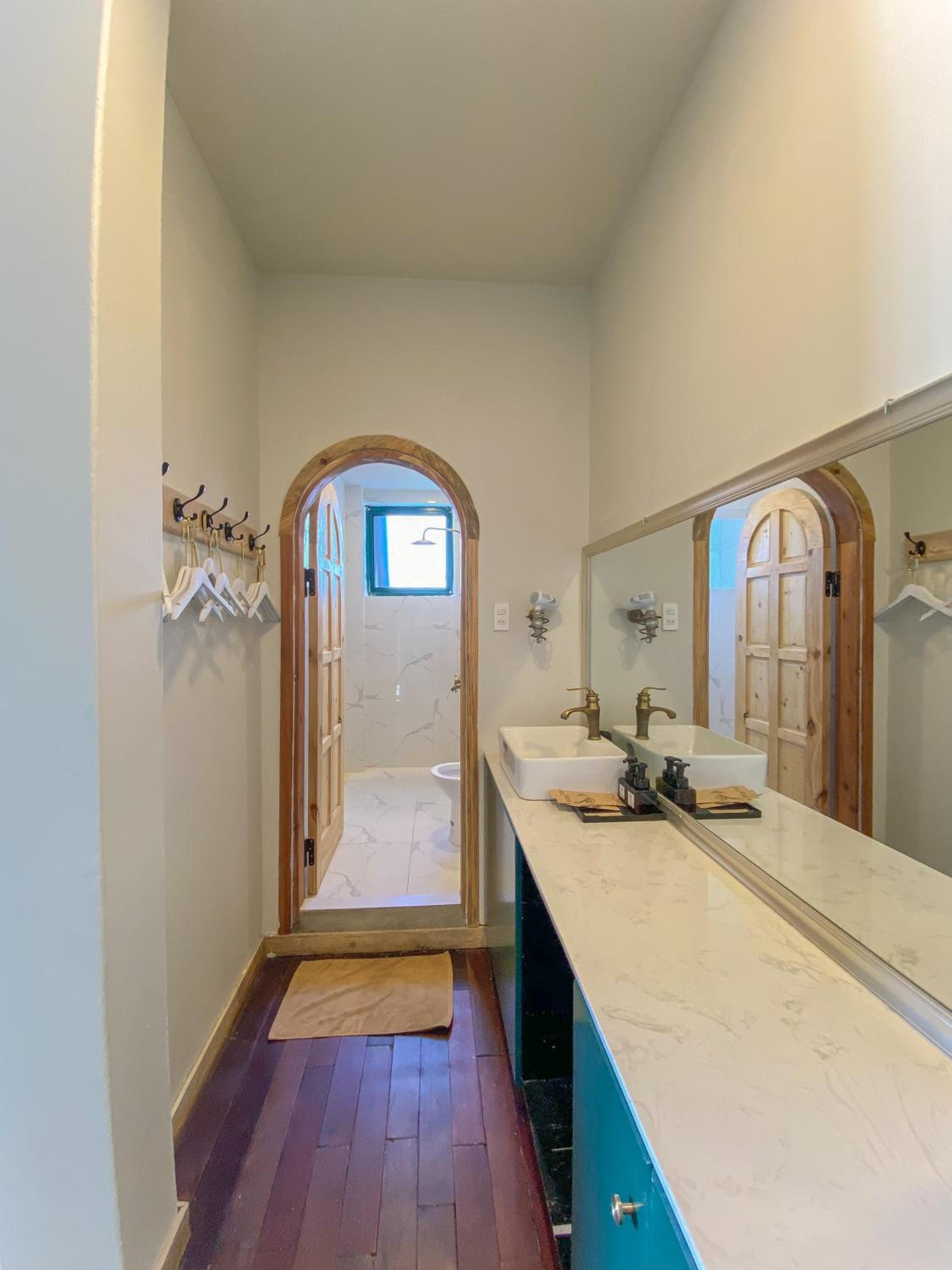 Studio Apartment - Photo 11