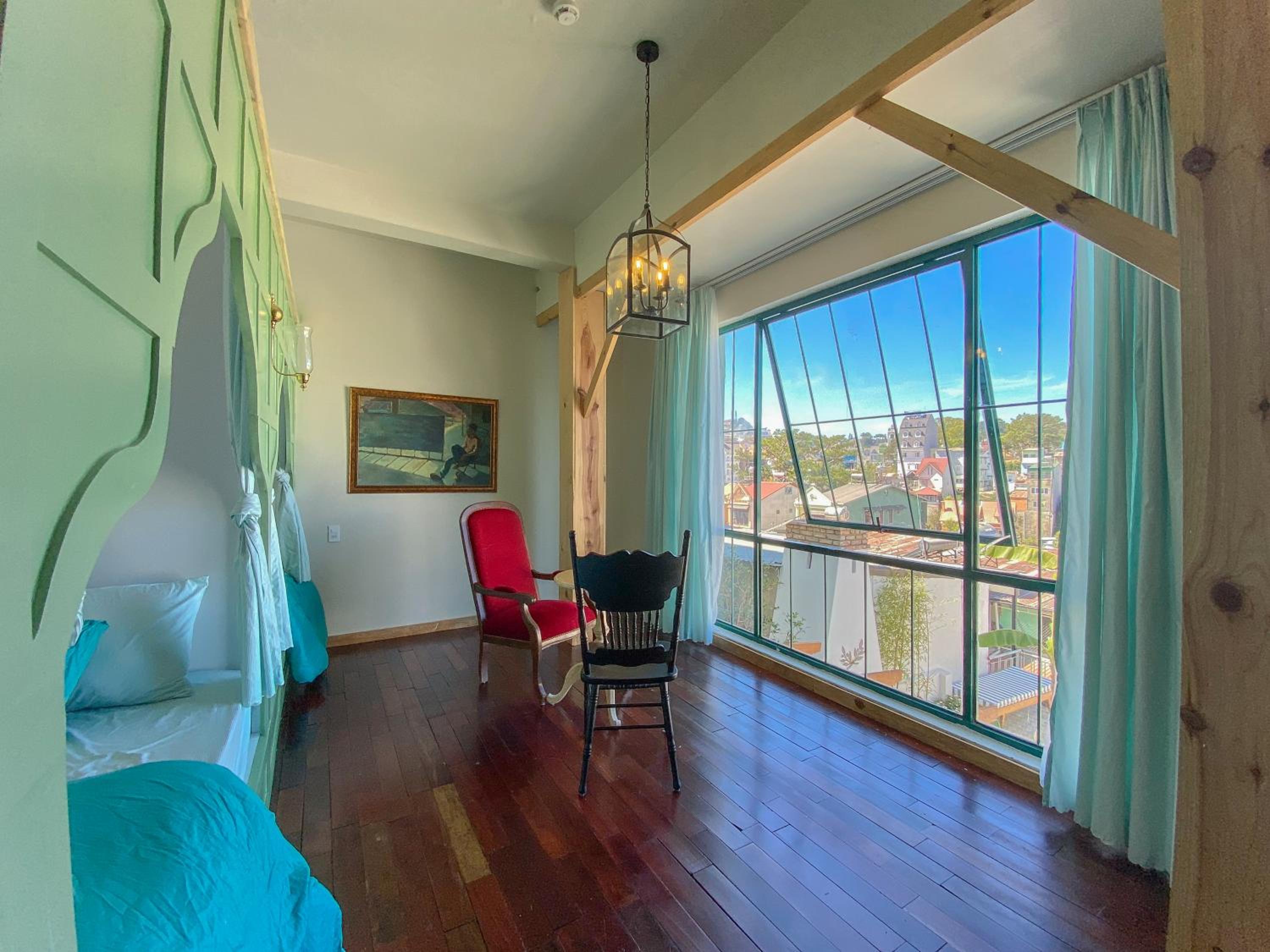 Studio Apartment - Photo 16