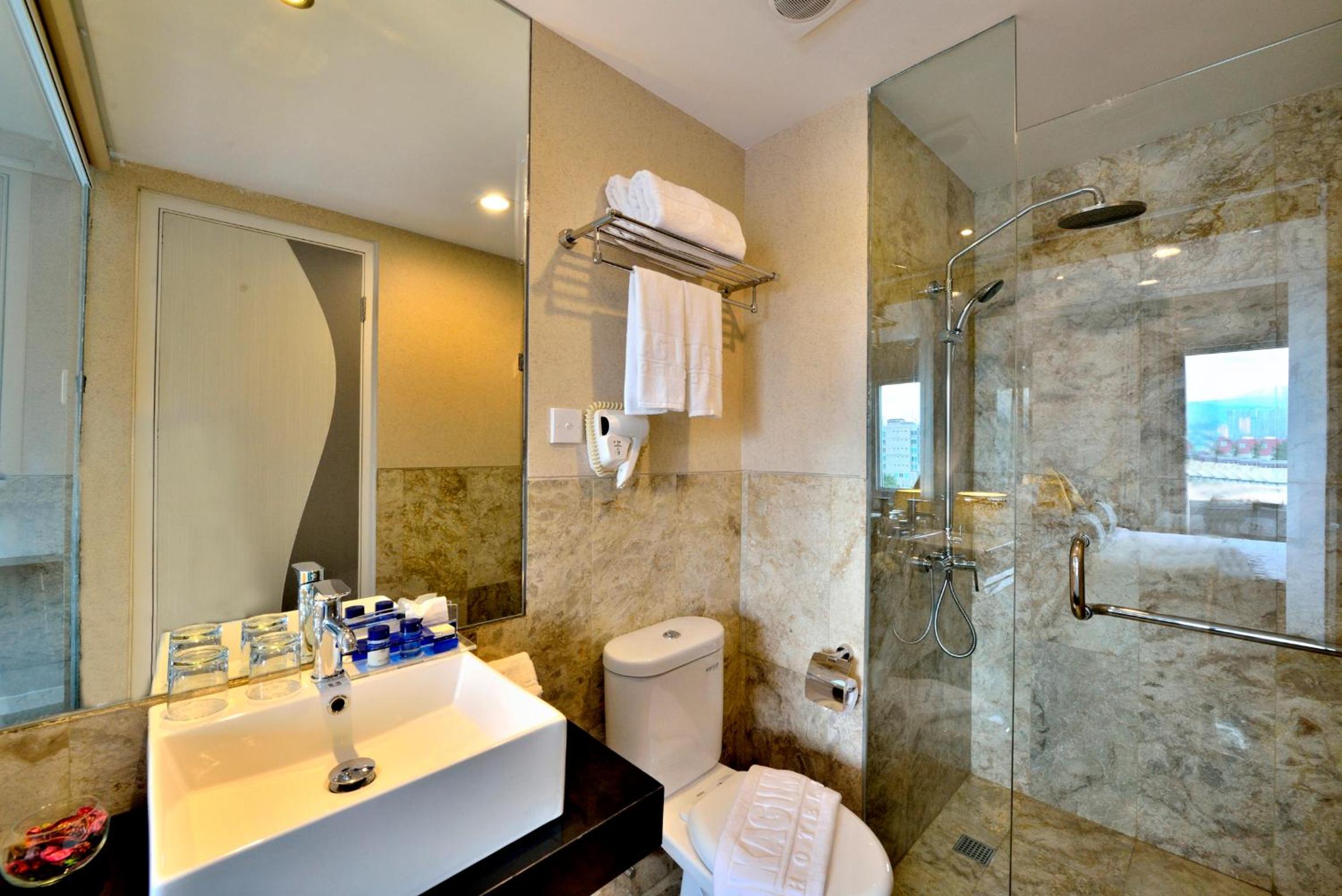 Superior Twin Room photo 3