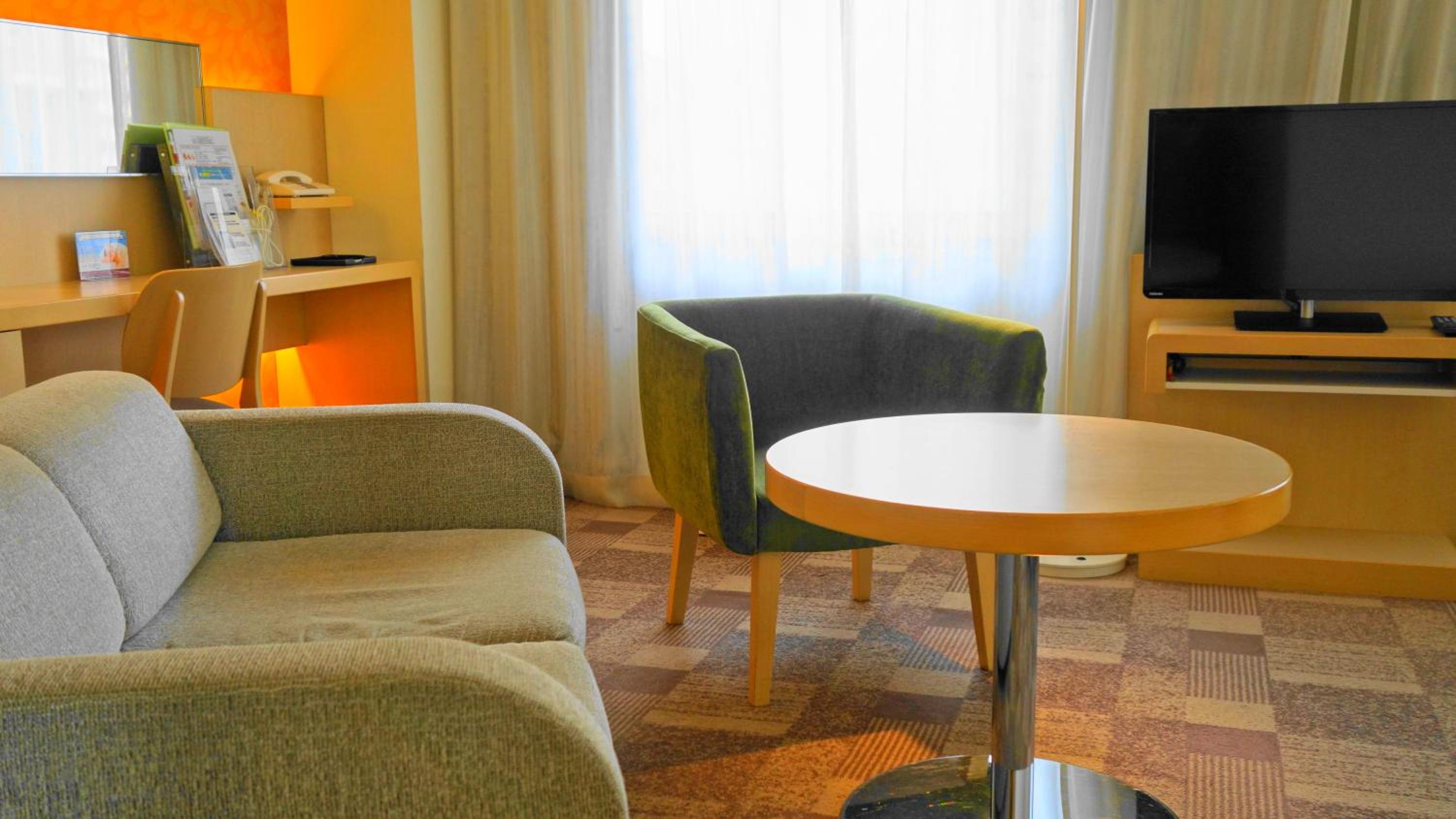 Twin Room with Extra Bed