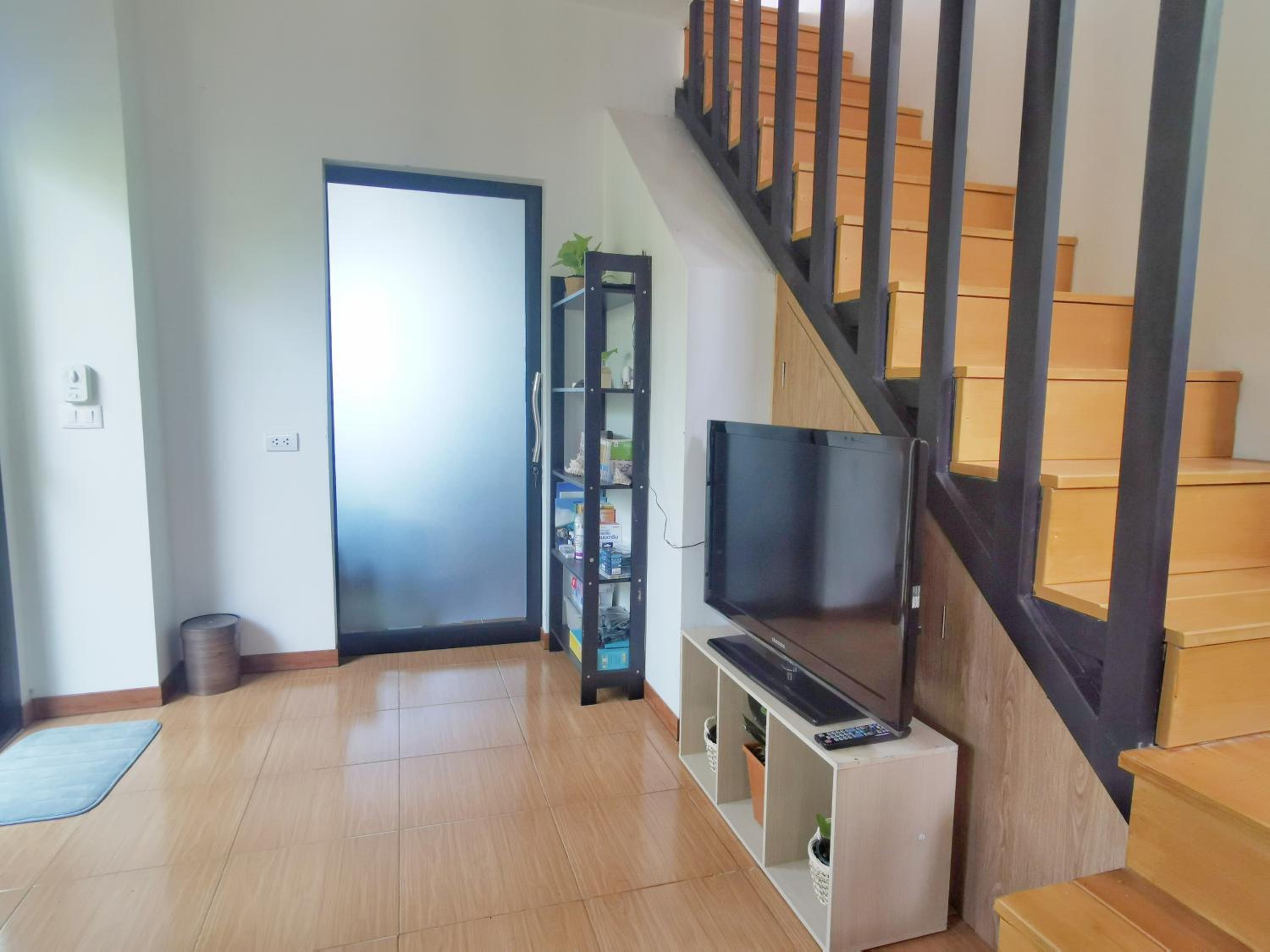 Three-Bedroom House - Photo 61