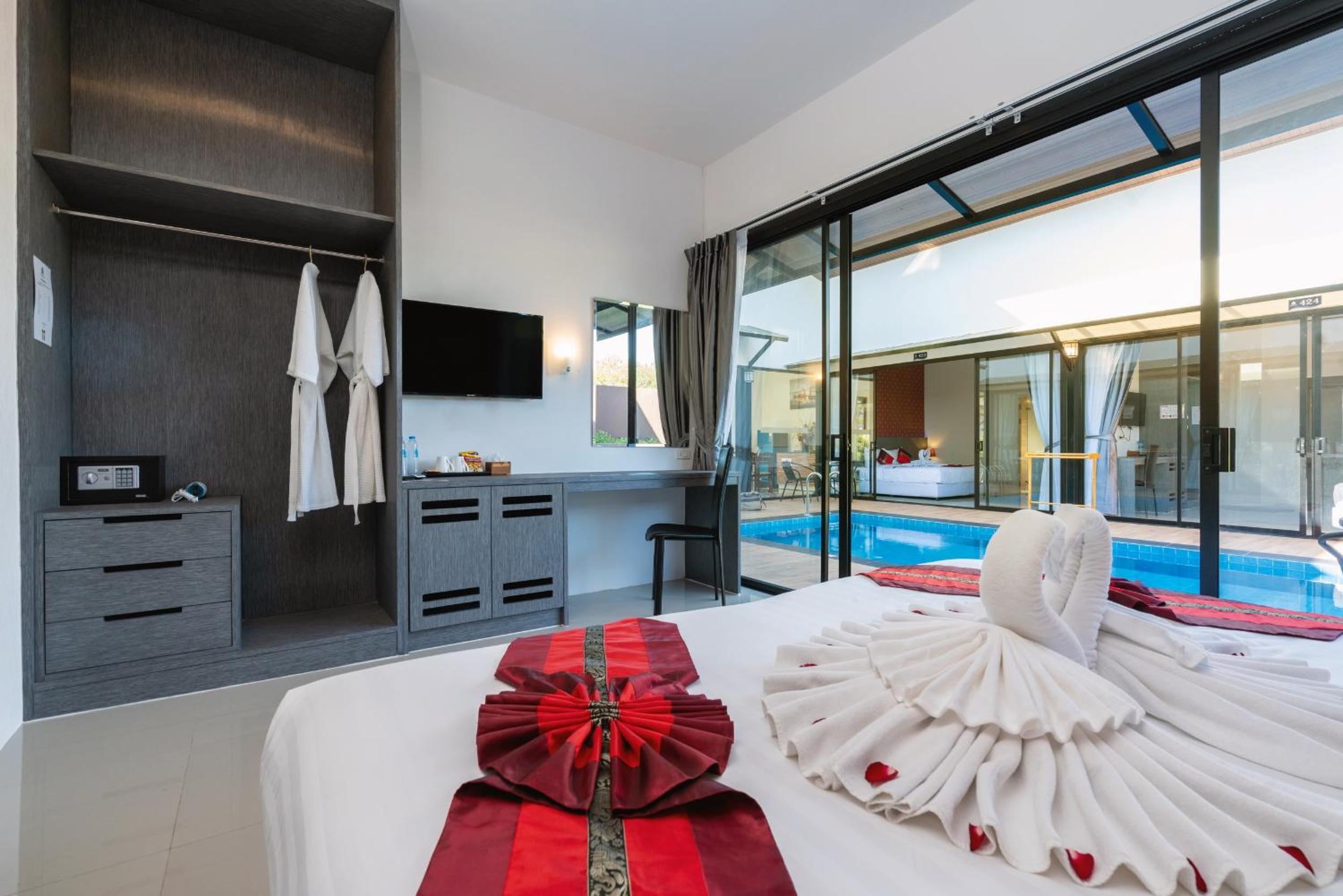 4 Bedrooms Pool Villa - Photo 29