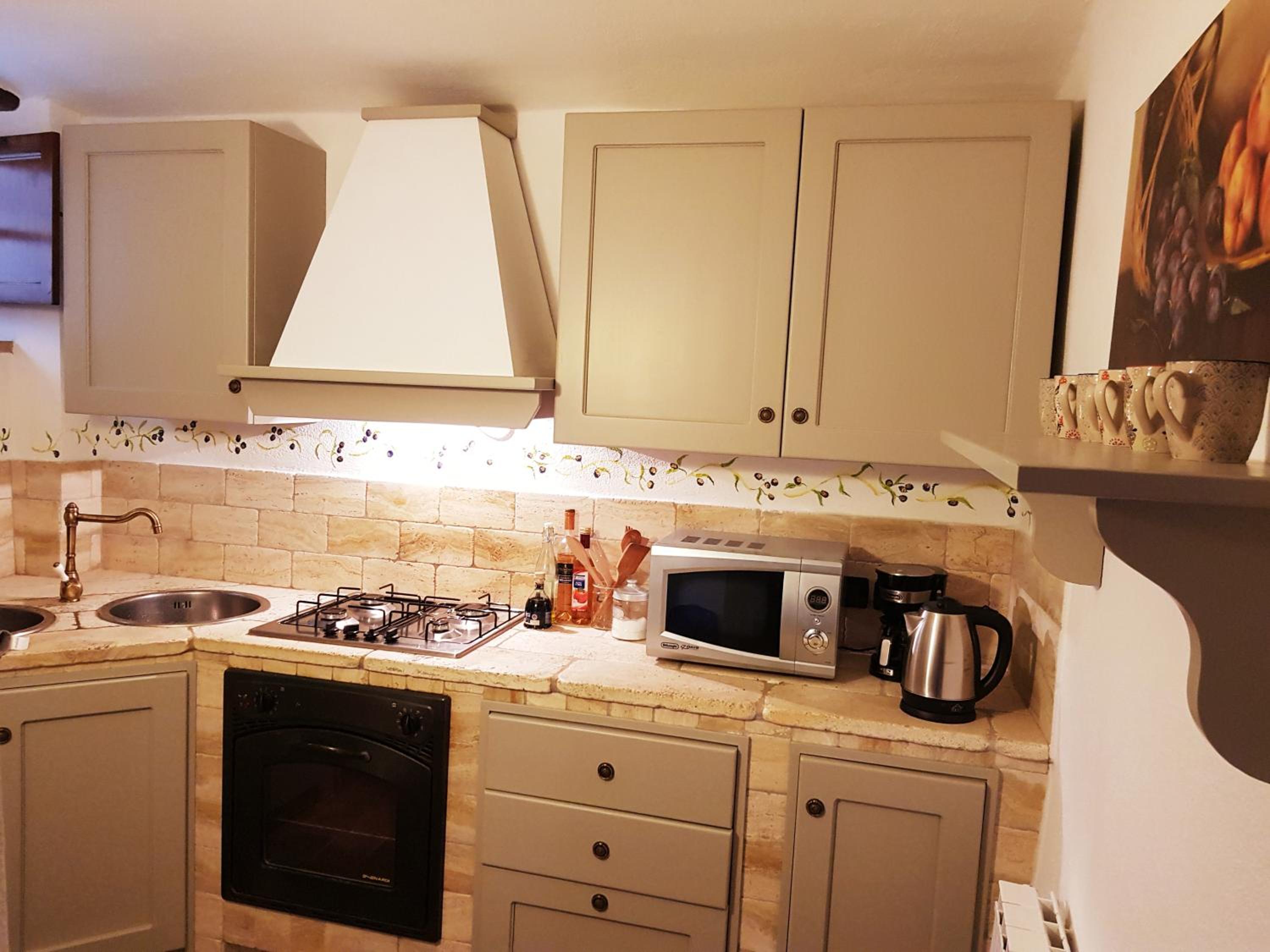 Two-Bedroom House - Photo 14