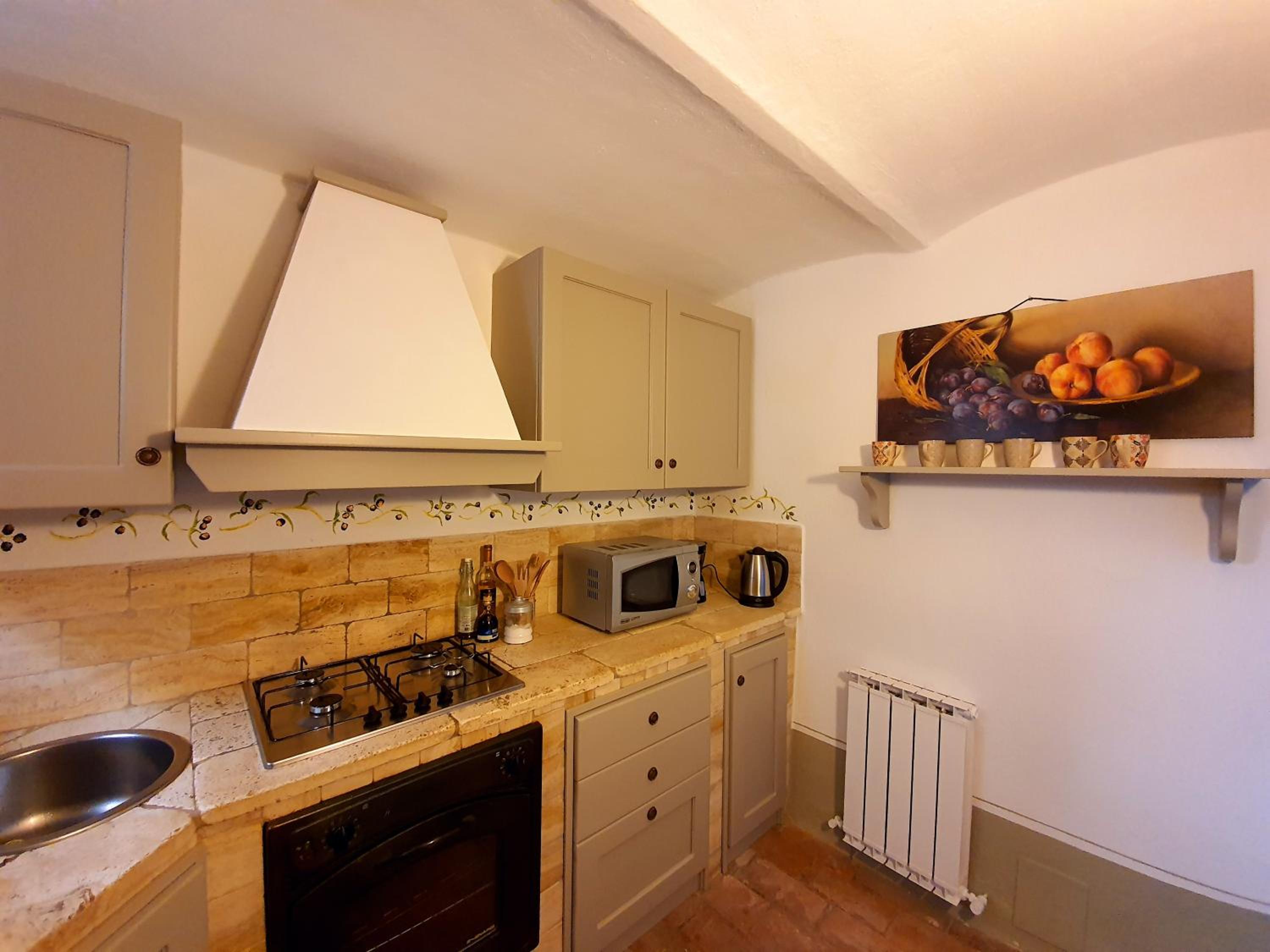 Two-Bedroom House - Photo 12