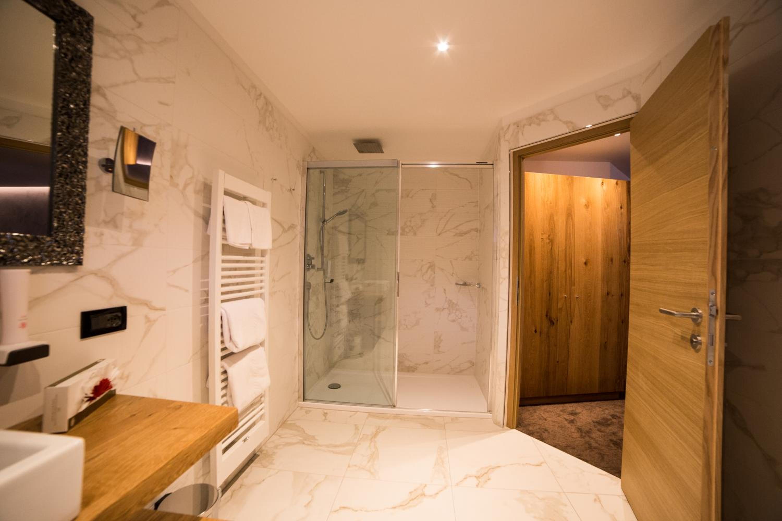 Double Room with Mountain View photo 3