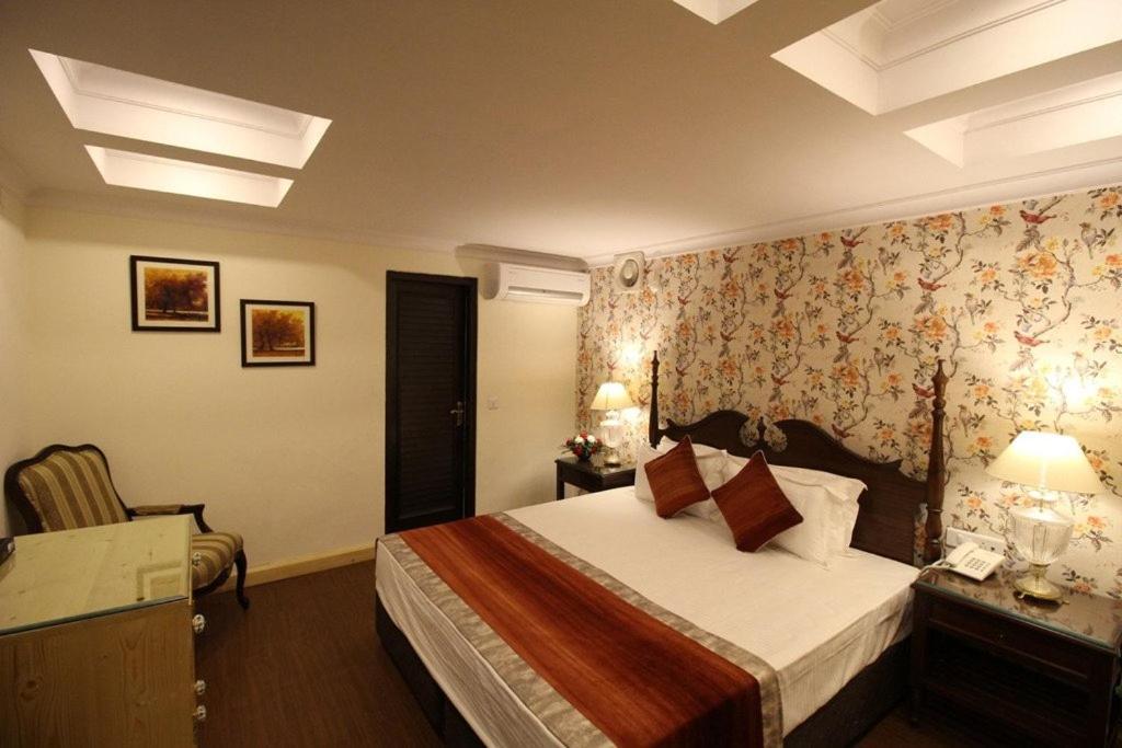 Premium Room - Photo 9