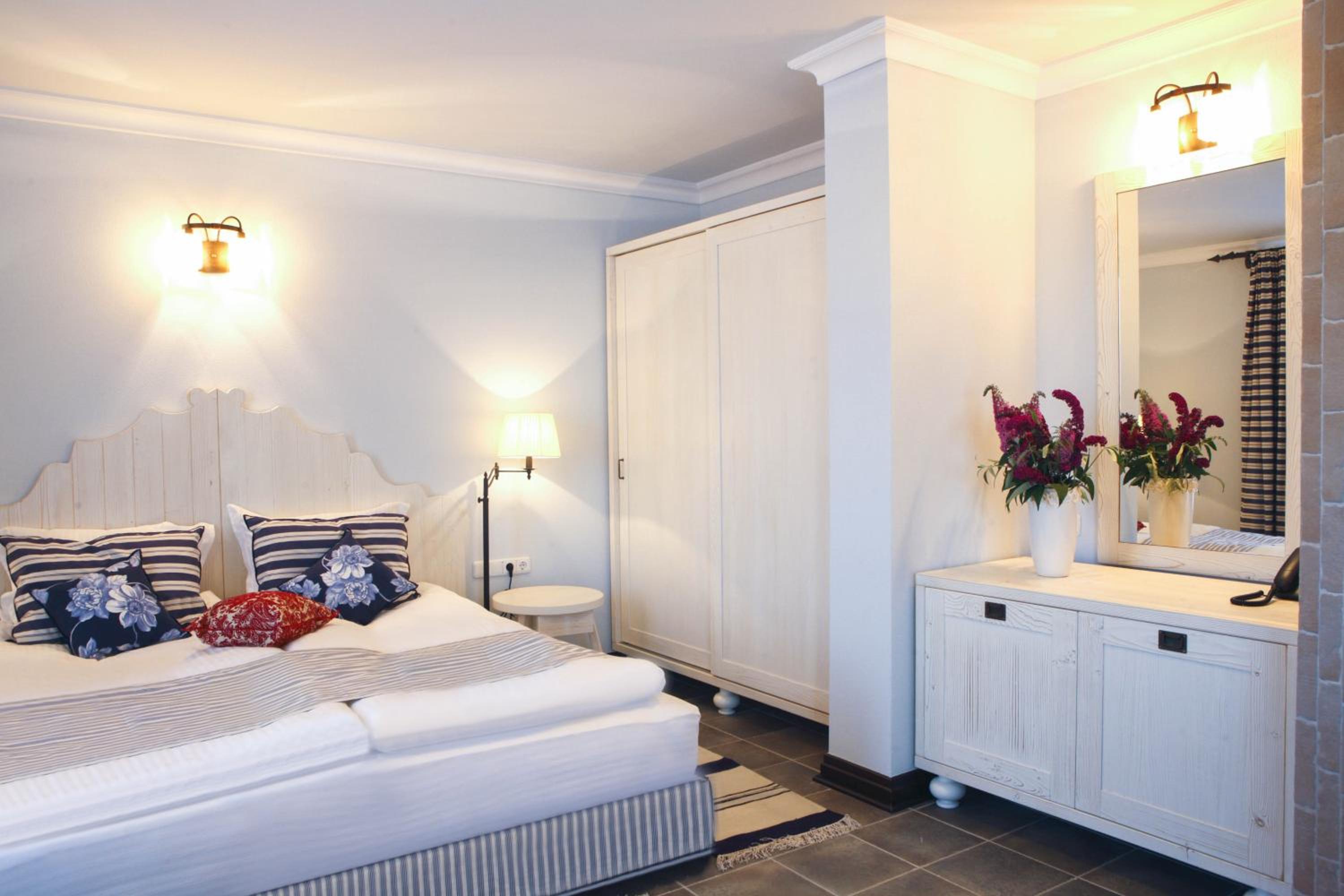 Deluxe Double Room with Balcony and Sea View photo 2