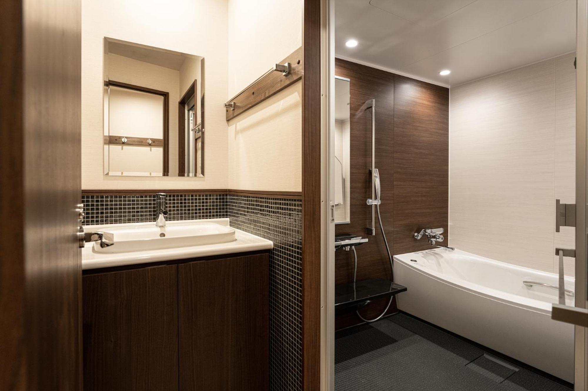 Deluxe Suite - Photo 3