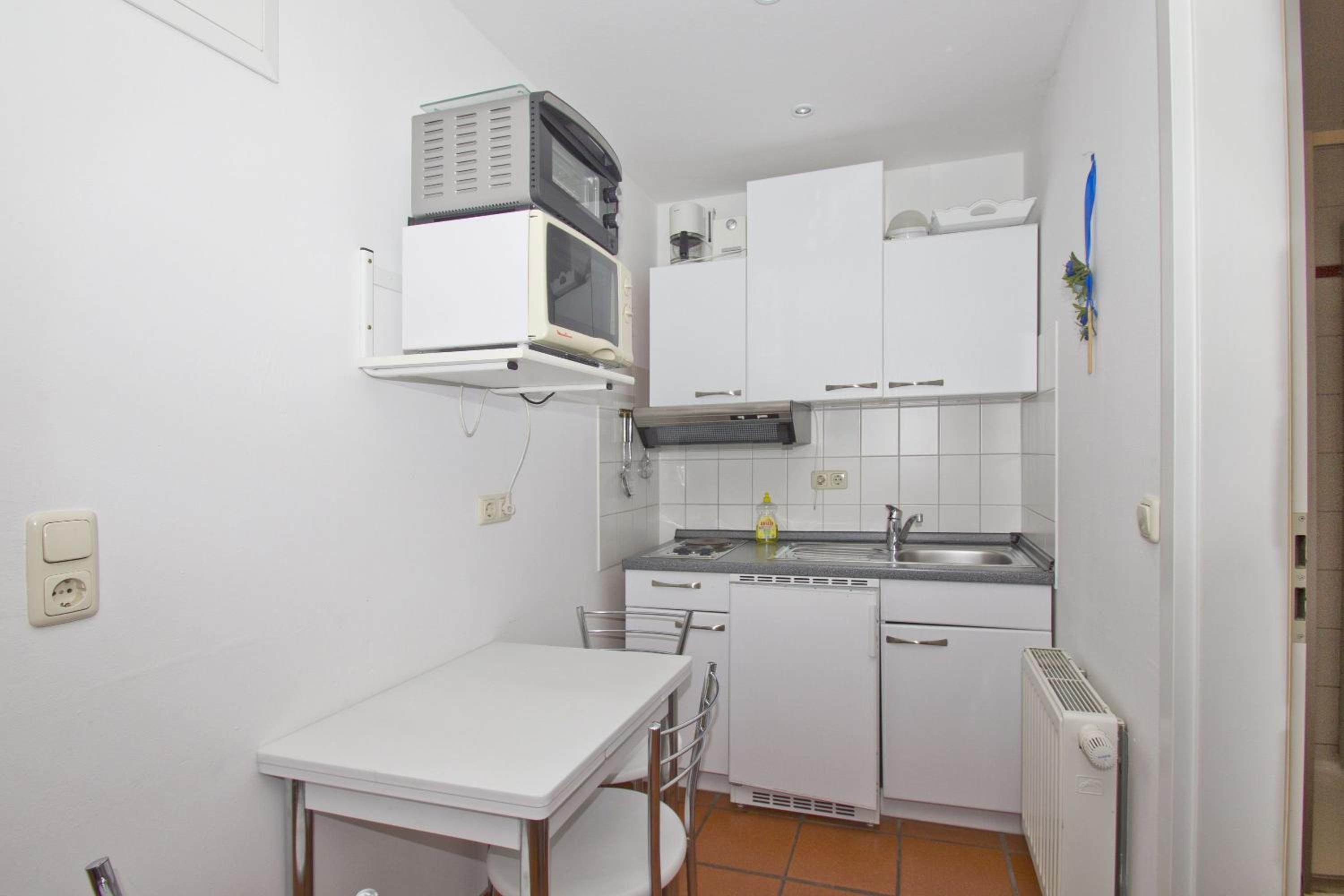 Apartment photo 3