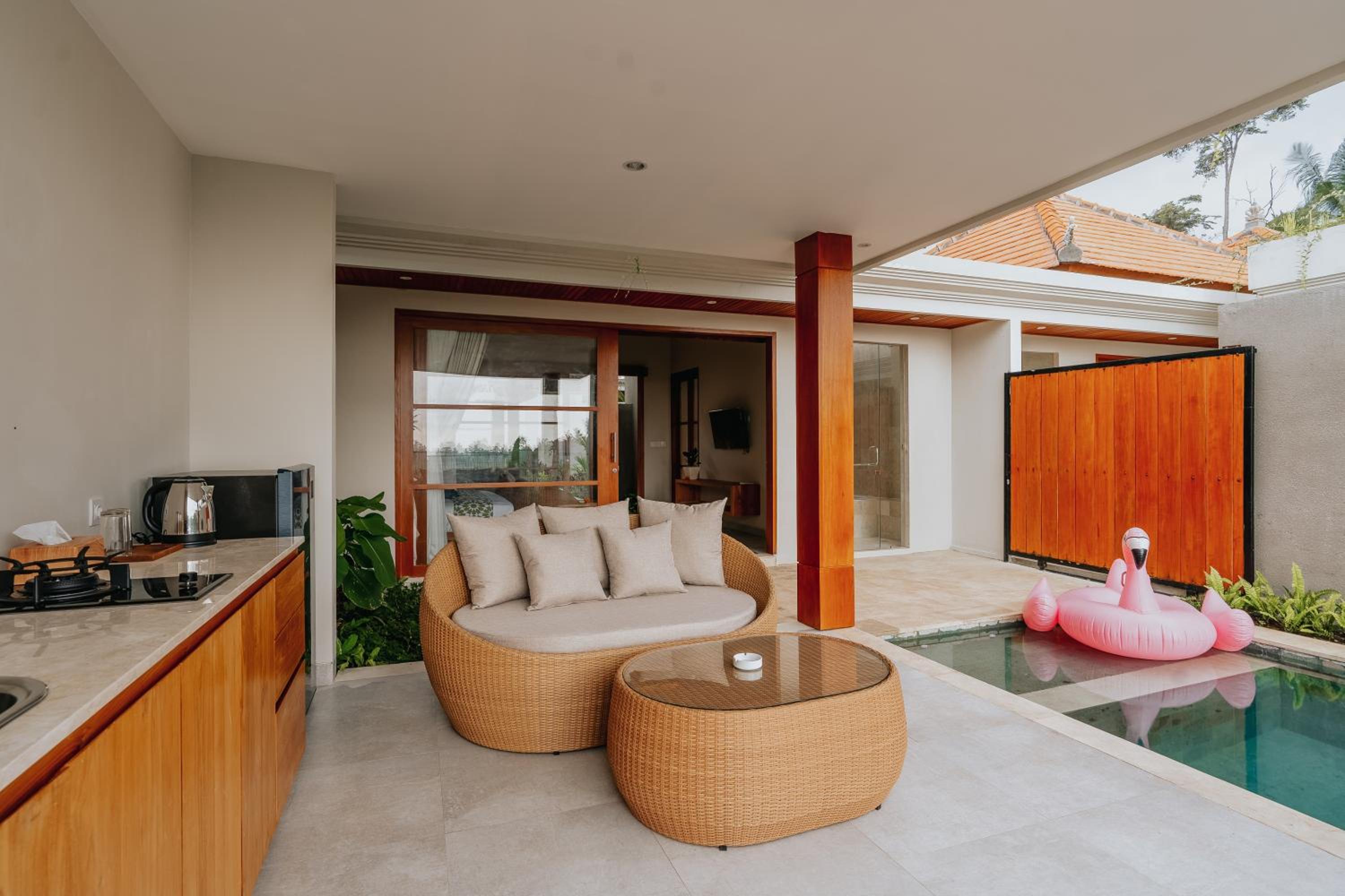 One-Bedroom Private Pool Villa with Free Benefit - Photo 9