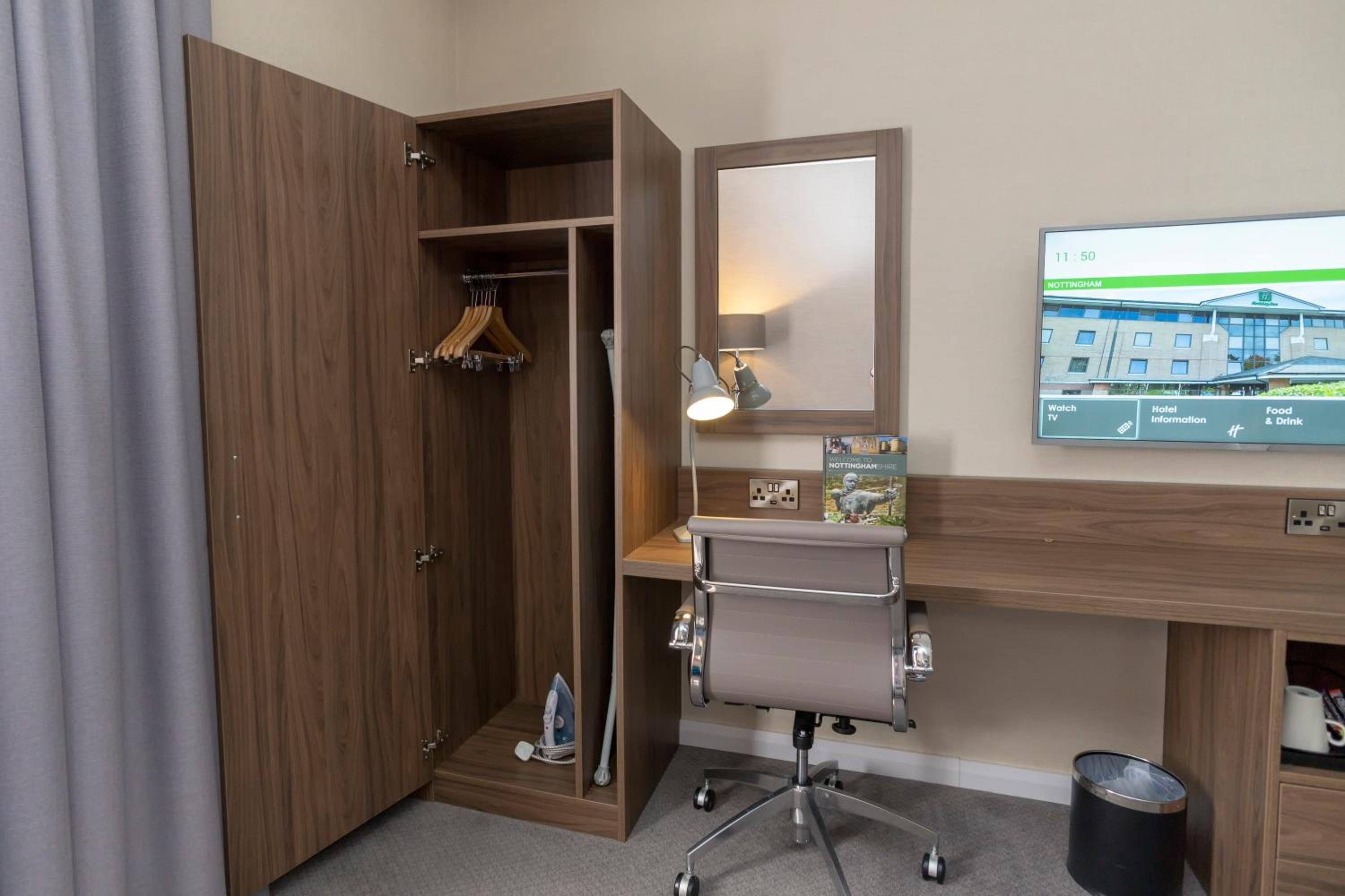 Standard Room - Photo 9