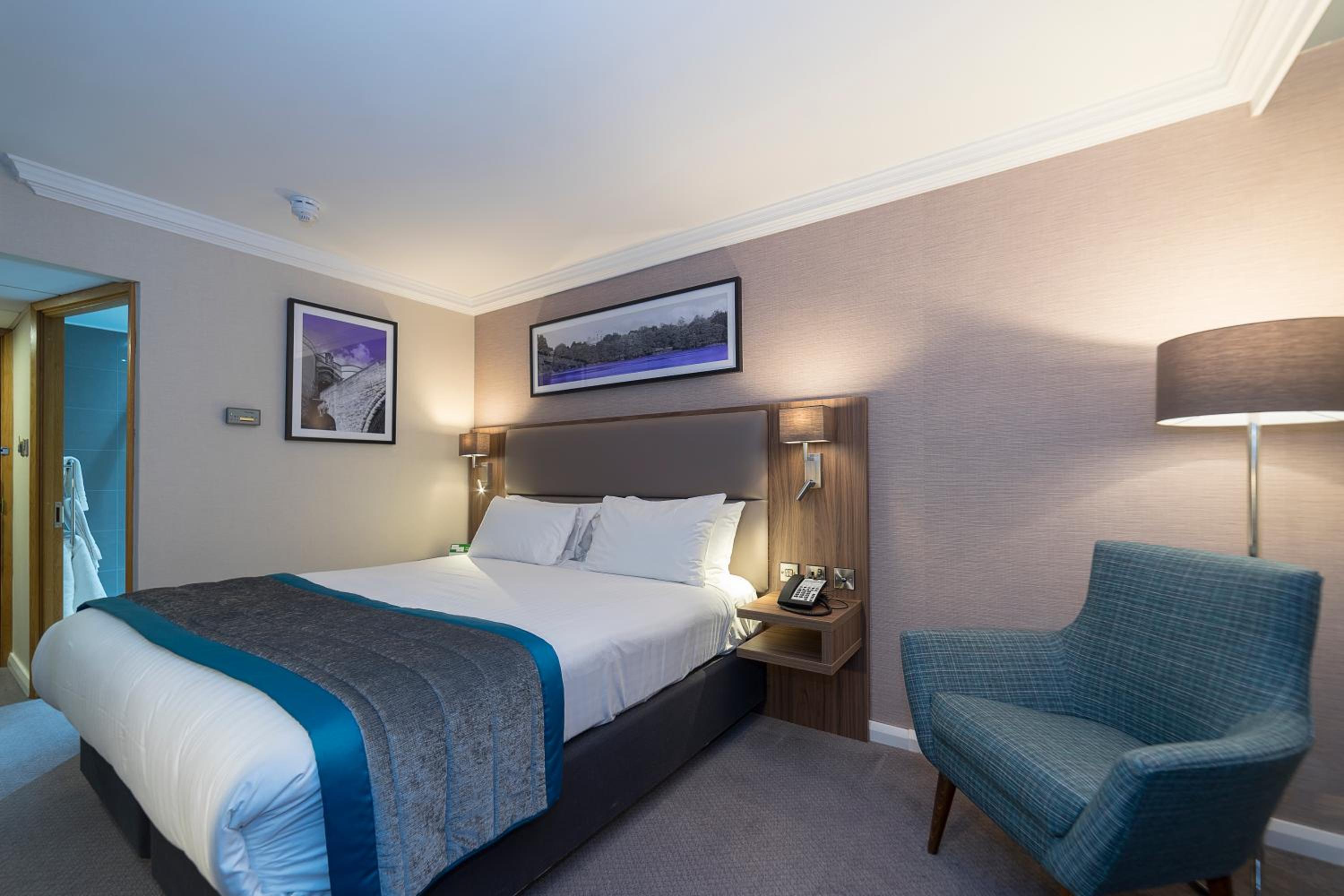 Standard Room - Photo 1