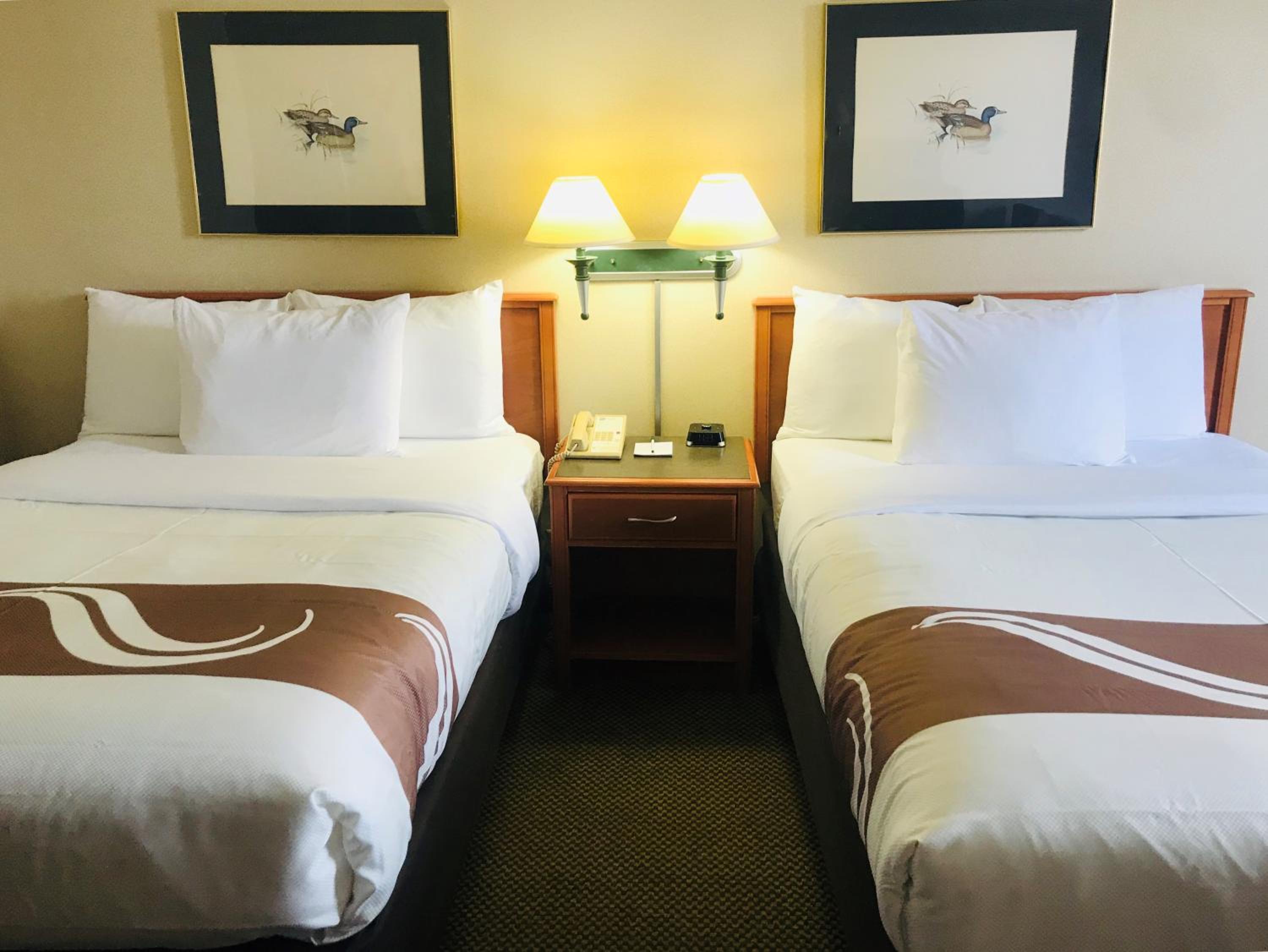 Double Room with Two Double Beds - Non-Smoking photo 2