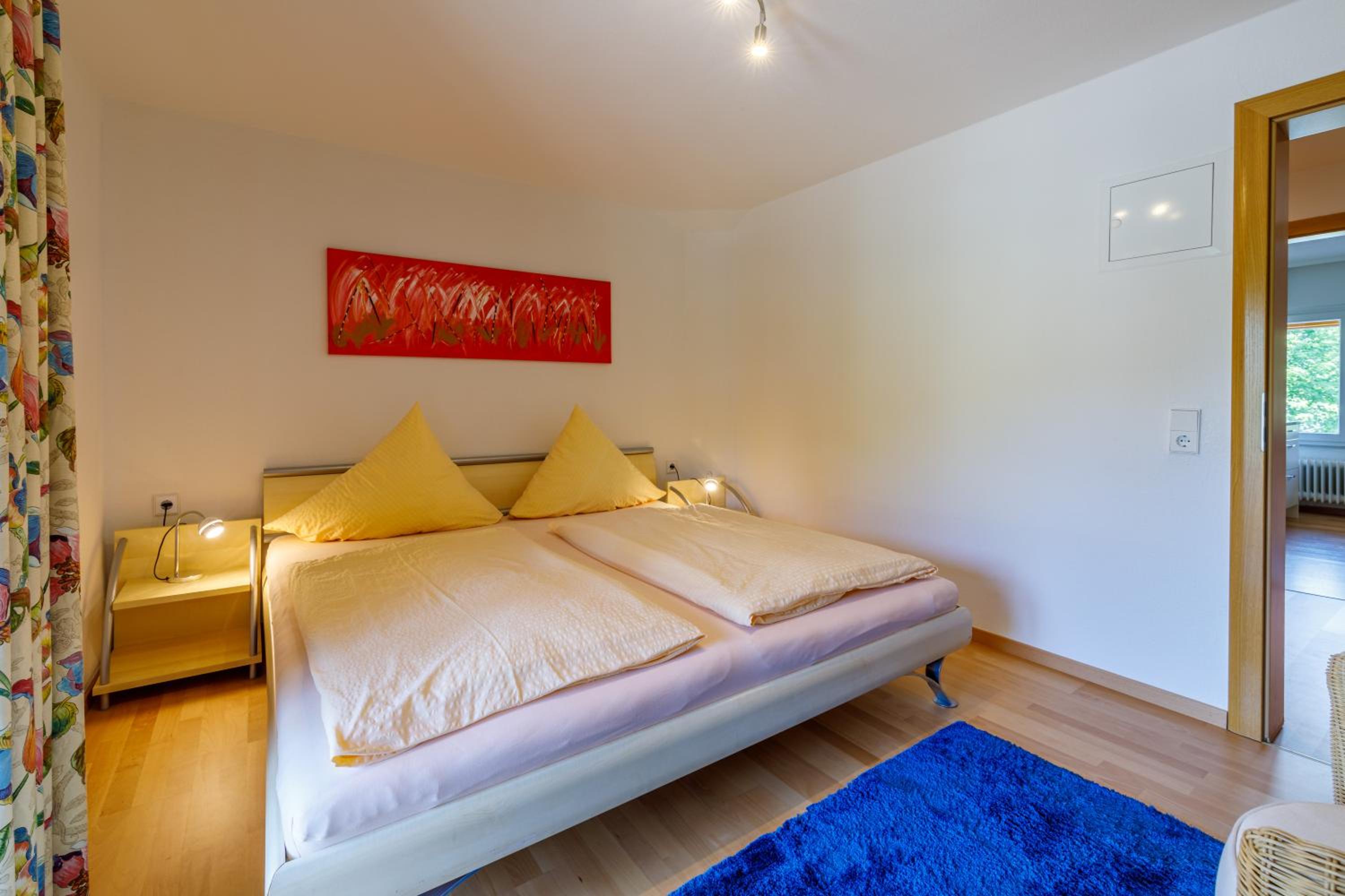 Two-Bedroom Apartment - Photo 7