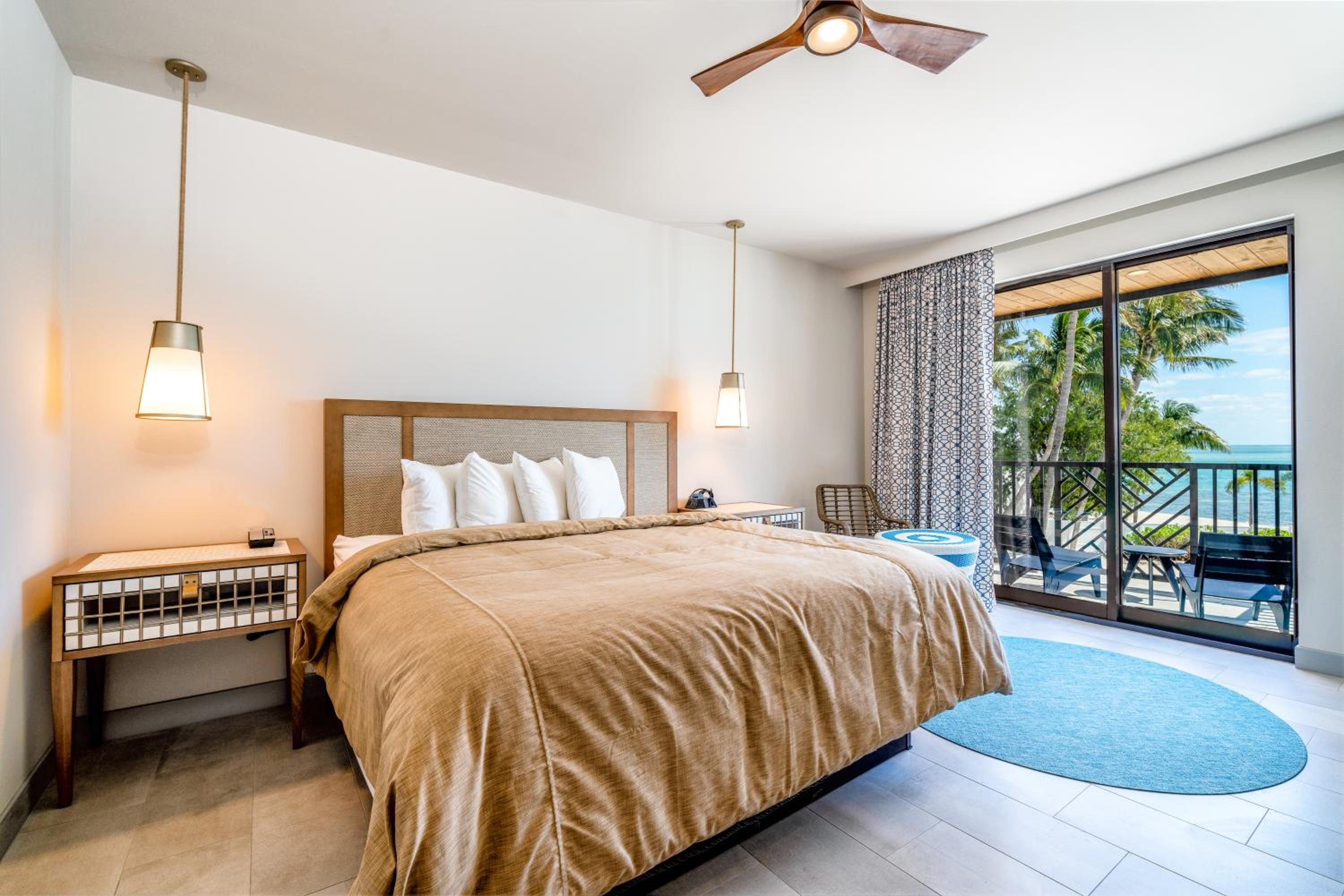Ocean View King  - Photo 7