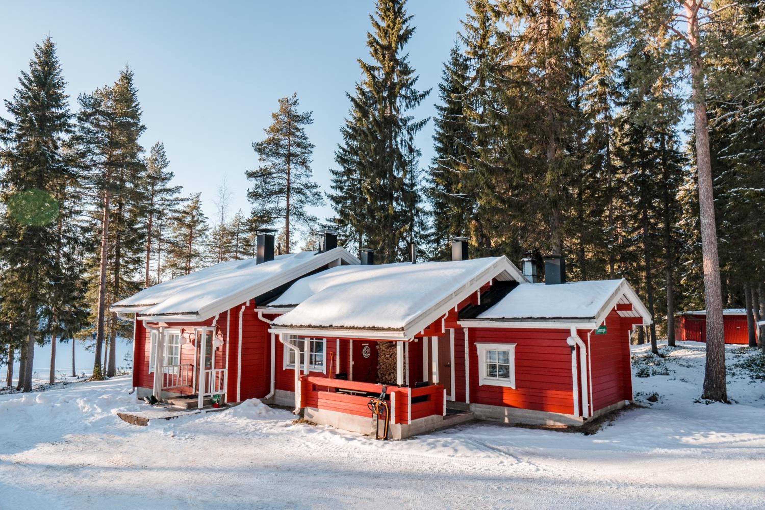 Large Two-Bedroom Cottage with Sauna photo 2