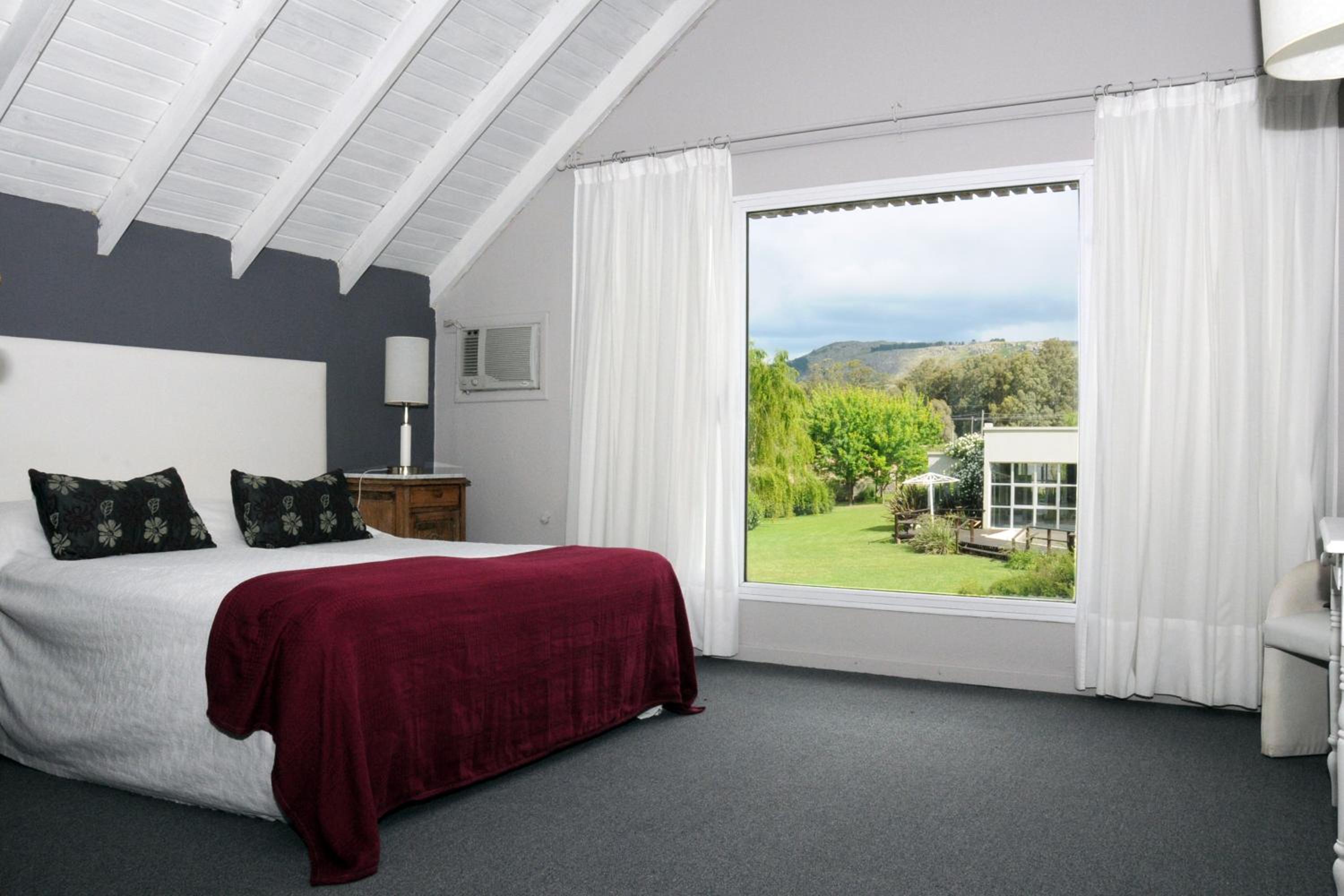 Junior Suite (2 Adults)