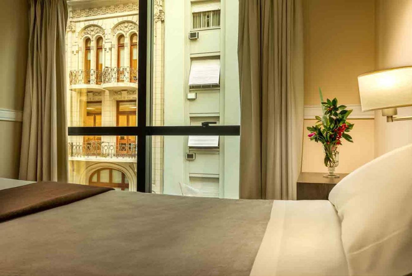 Executive Suite photo 2