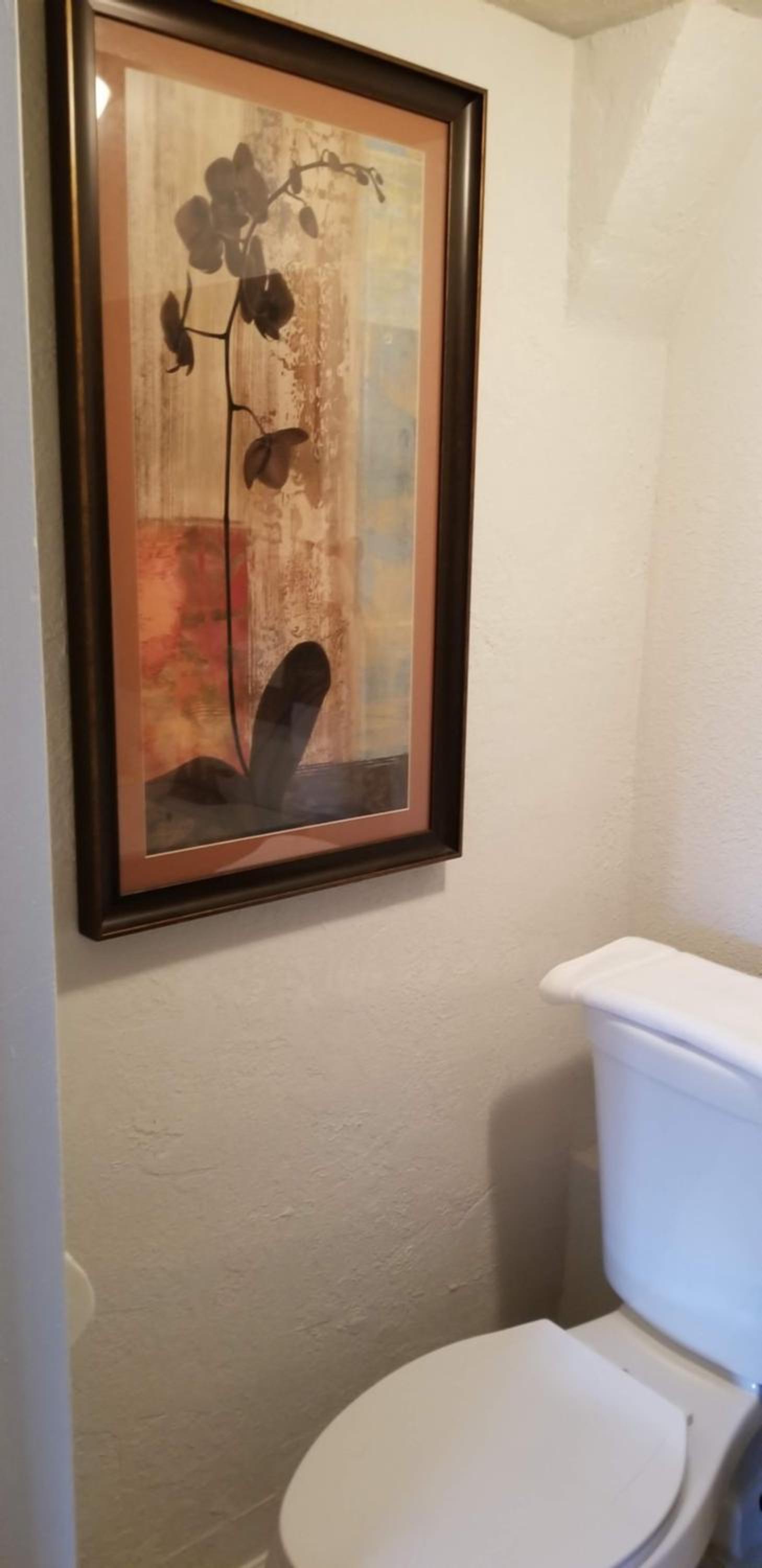 Queen Suite - Photo 9