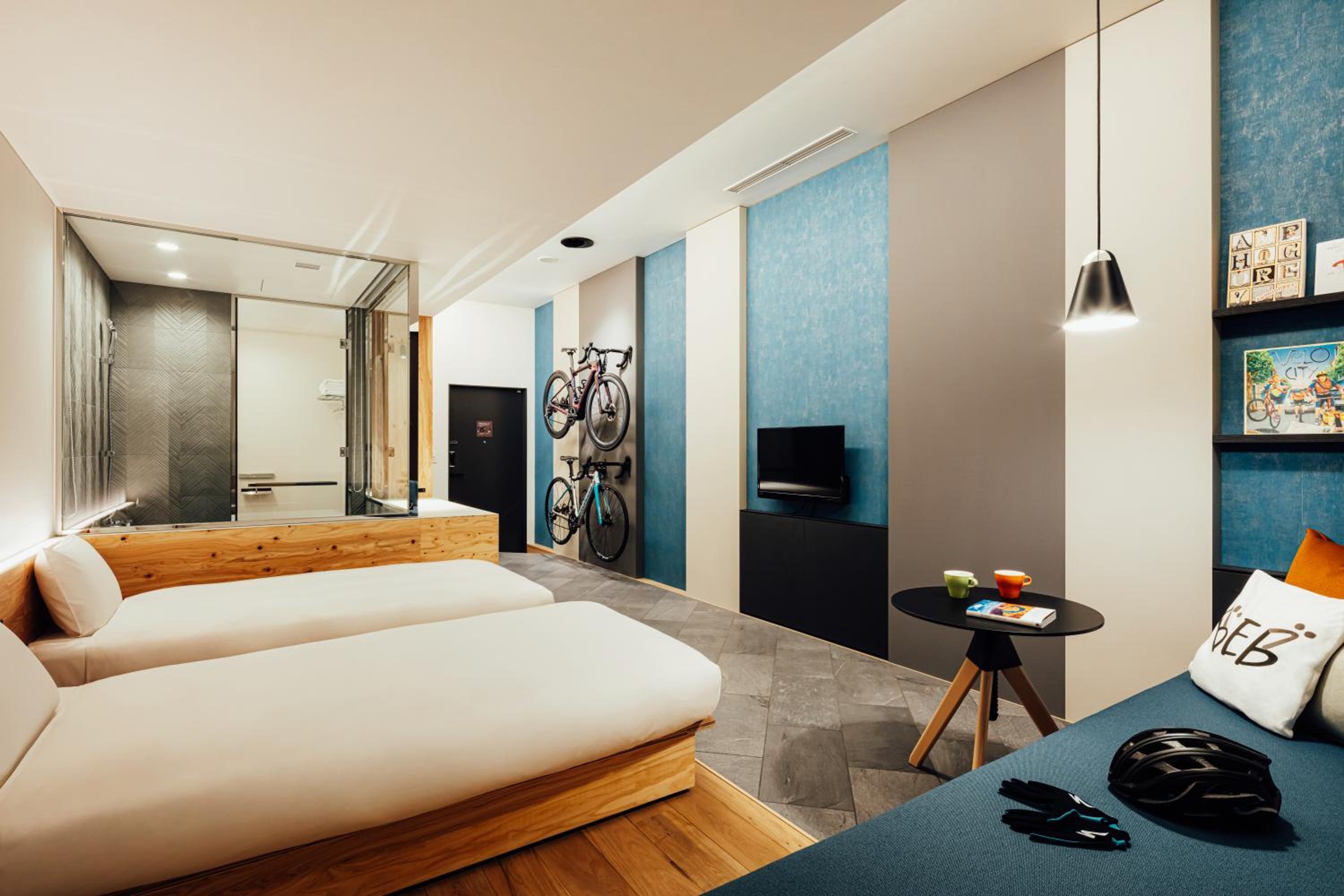 Twin Room with Private Bathroom - Photo 1