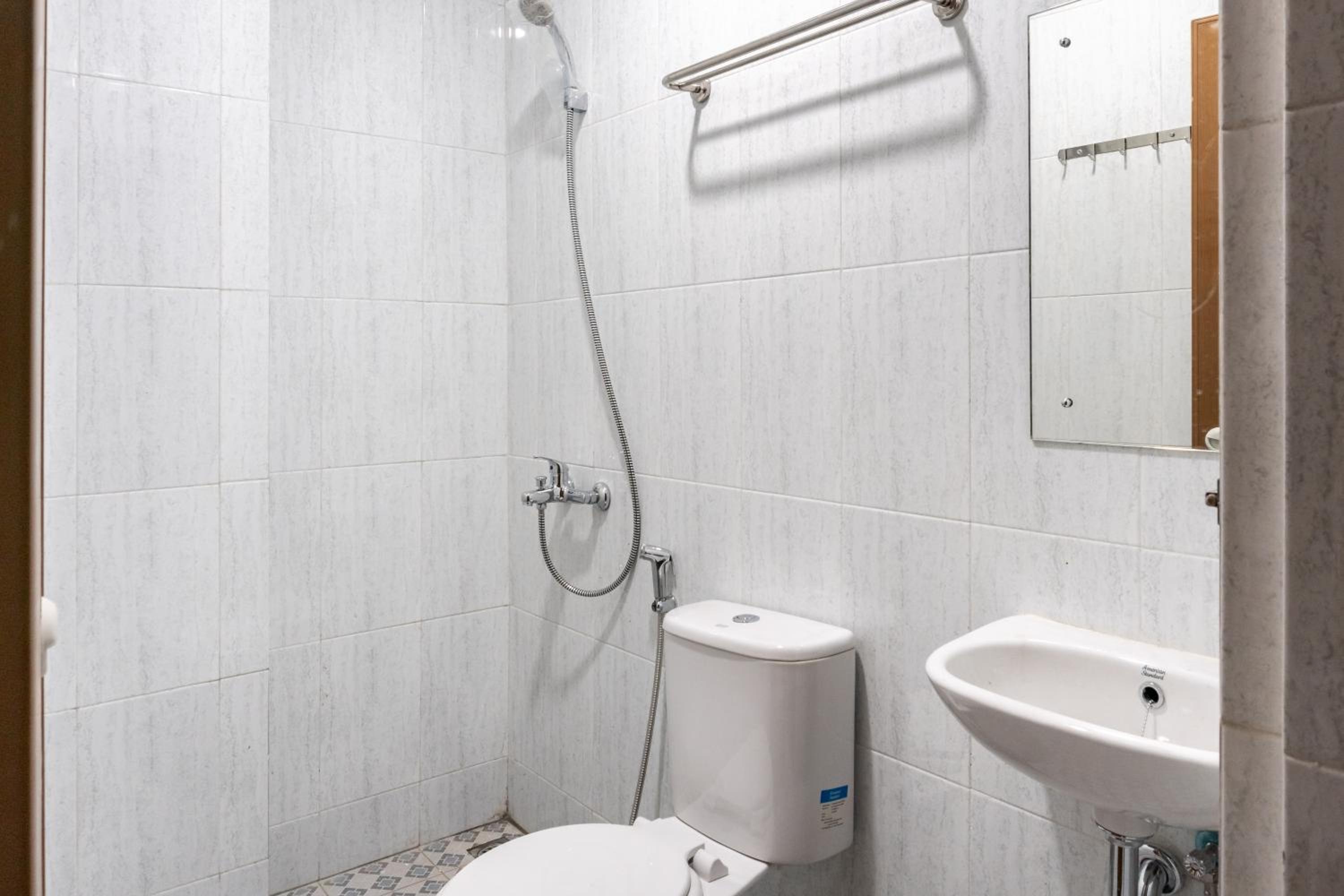 Double Room - Photo 7